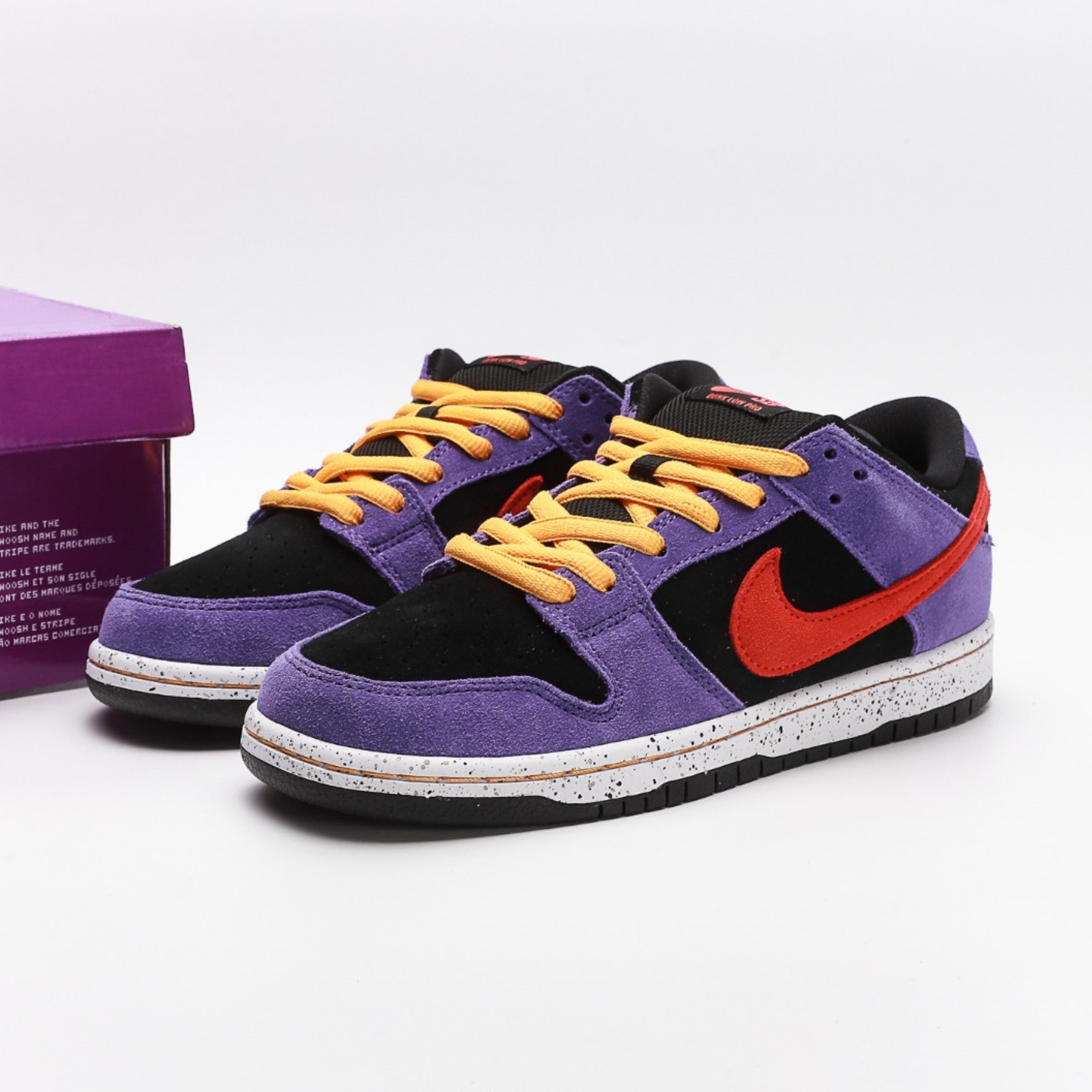 Nike SB Dunk Low ACG Terra