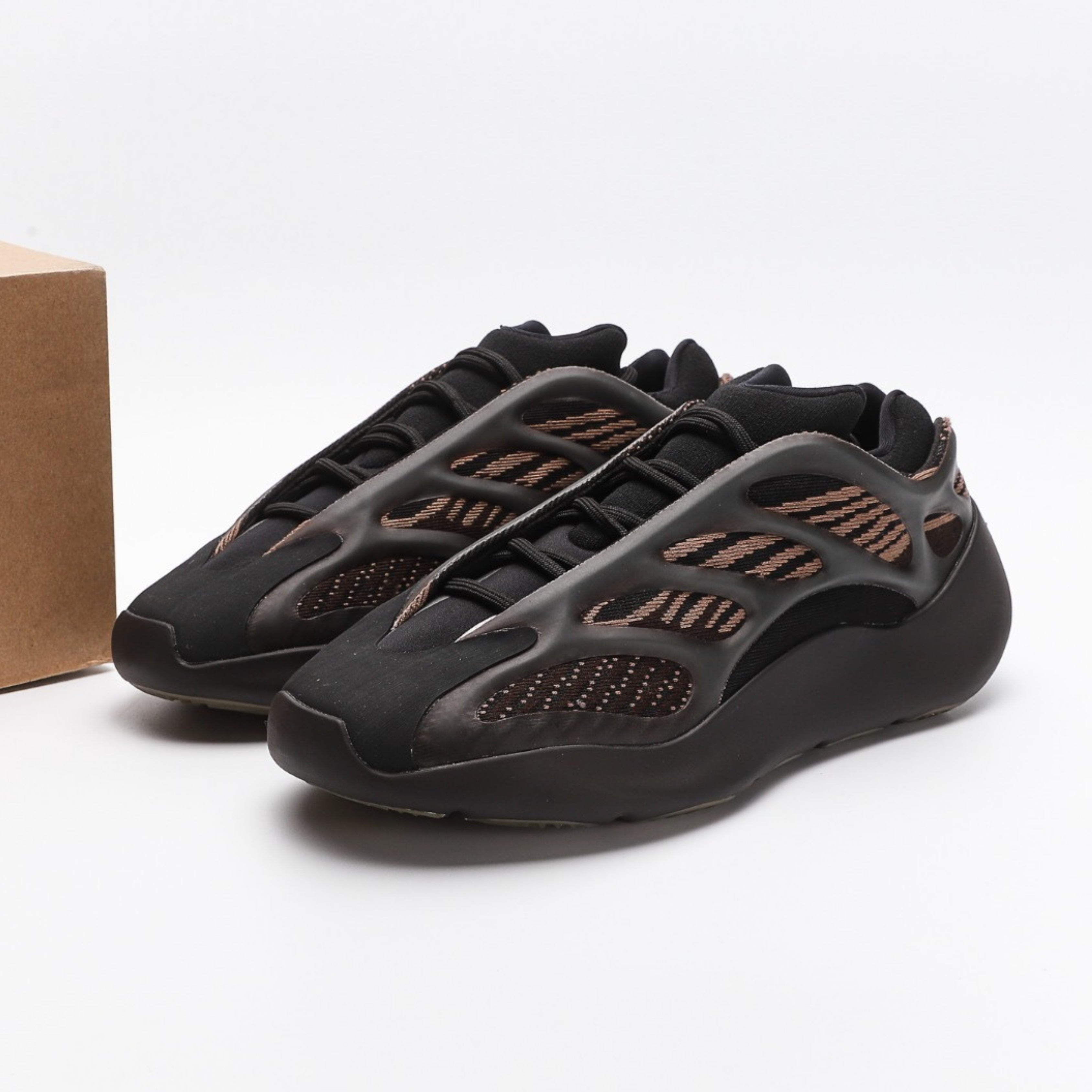 adidas Yeezy 700 V3 Clay Brown
