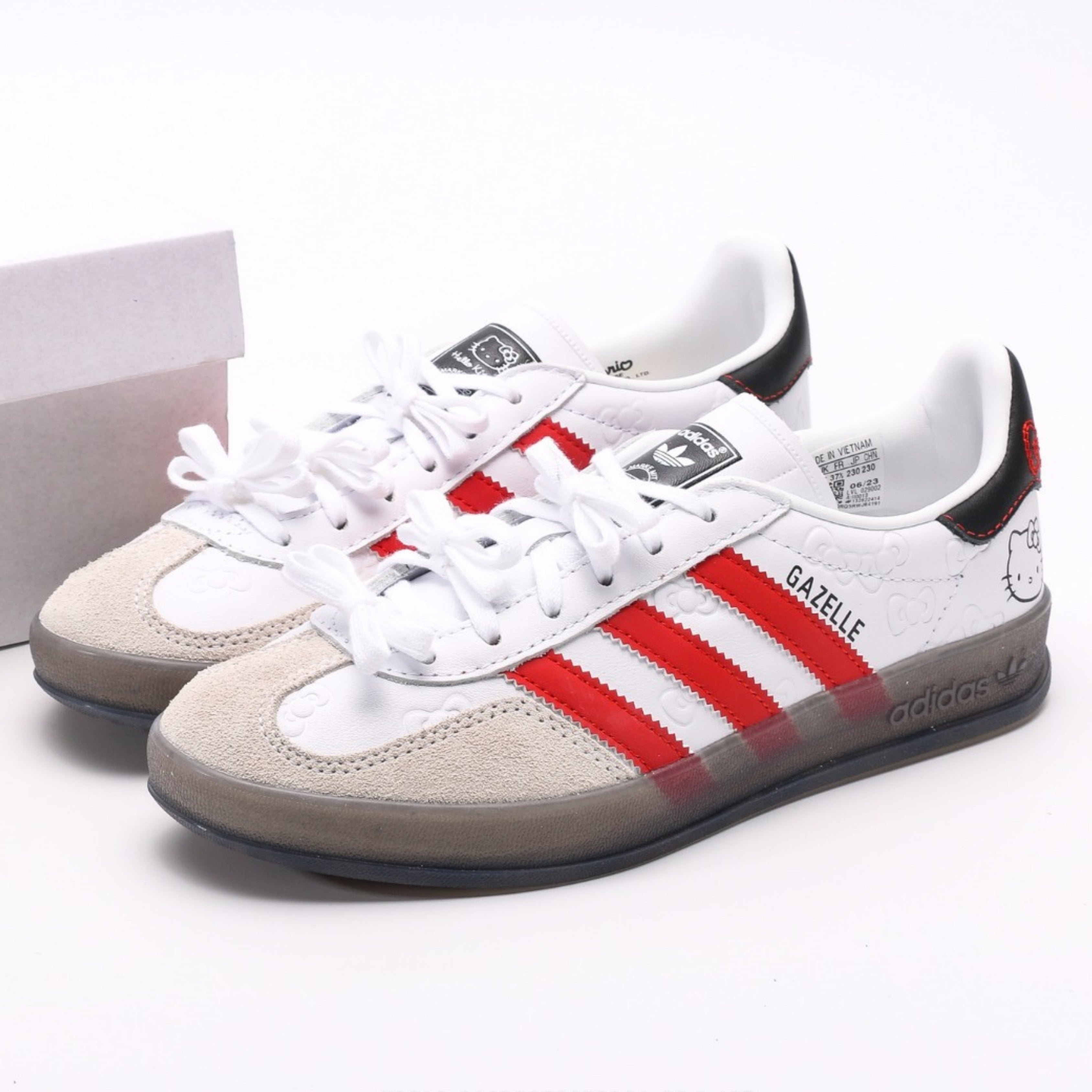 adidas Gazelle Indoor Hello Kitty