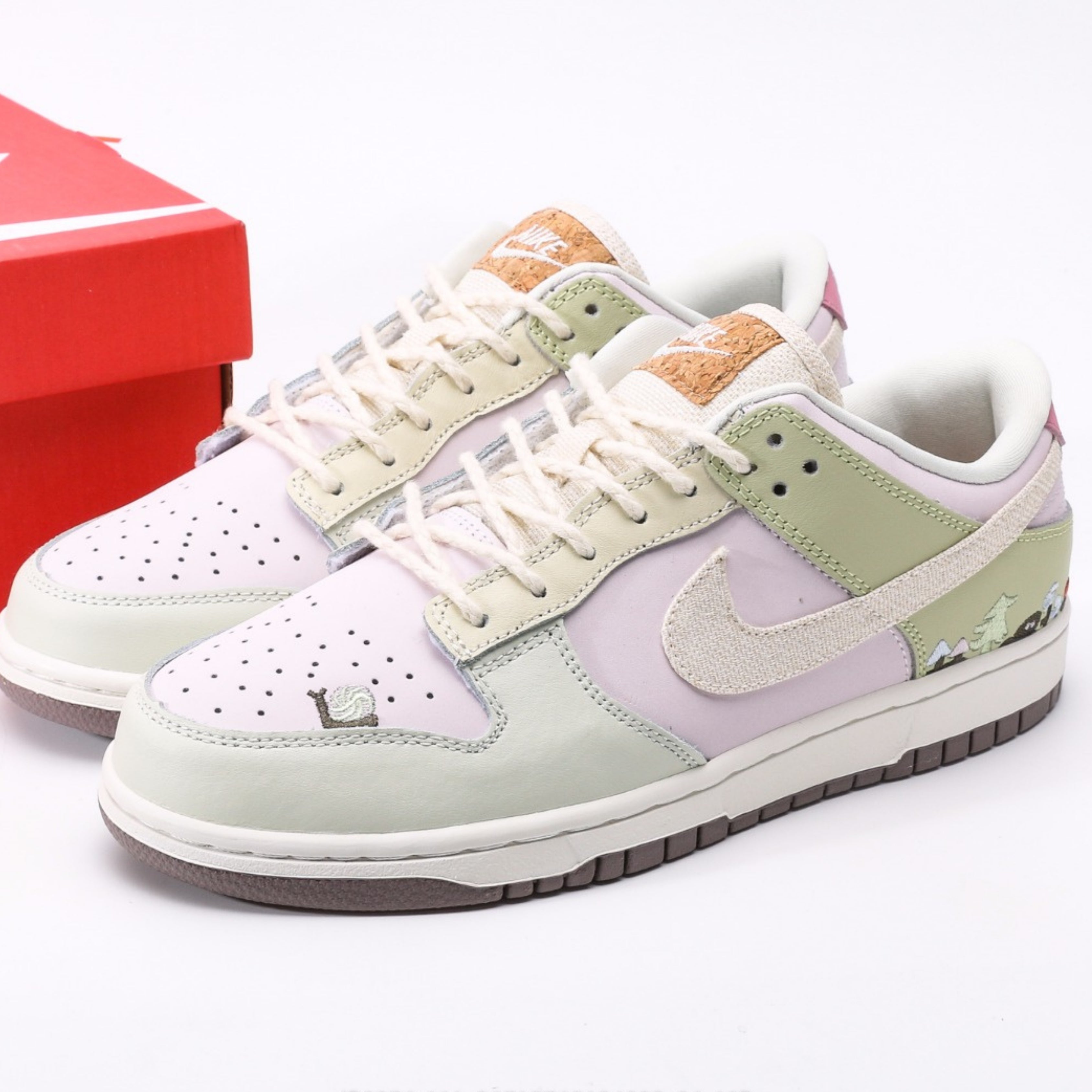 Nike Dunk Low LX Mushroom