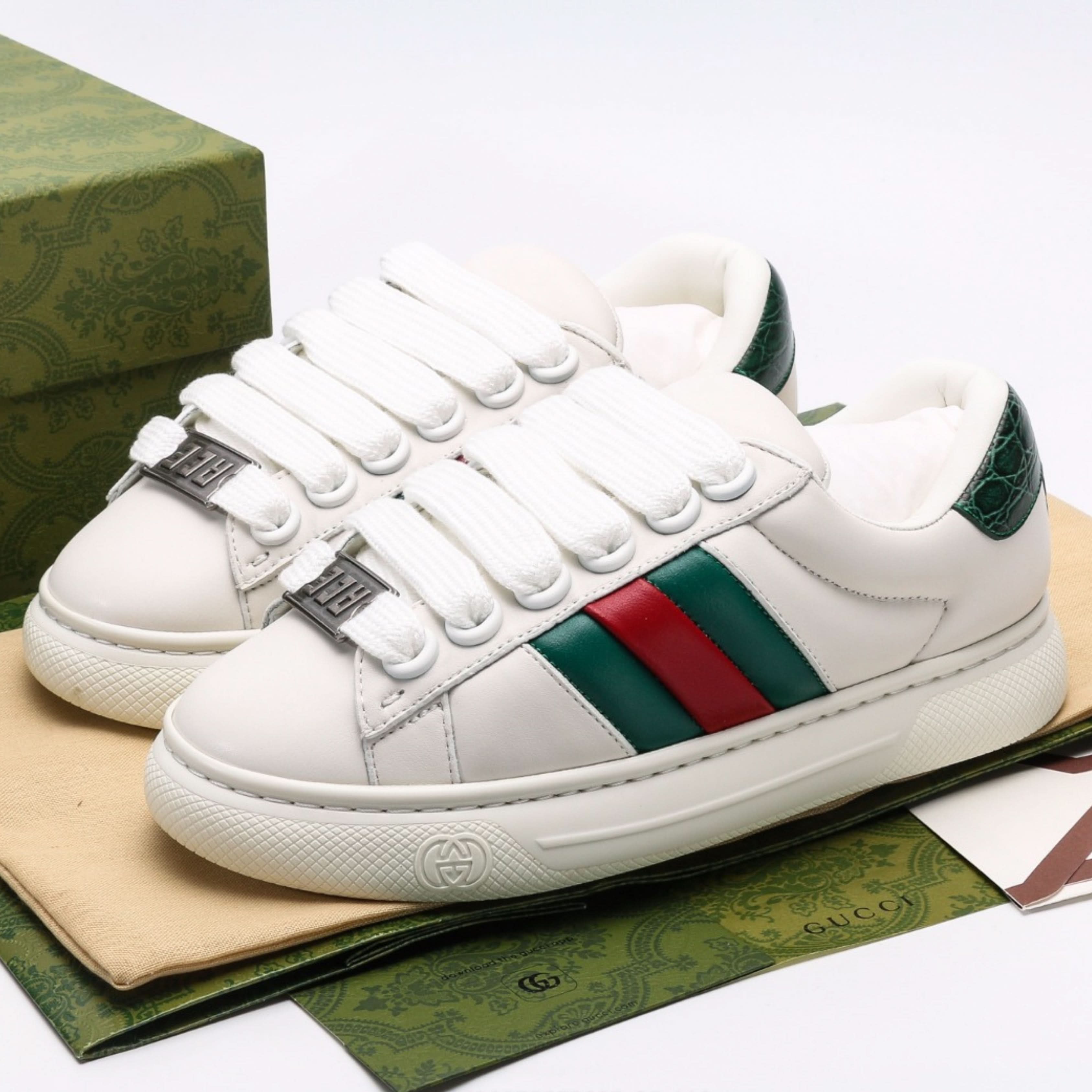 Gucci Chunky B Screener GG