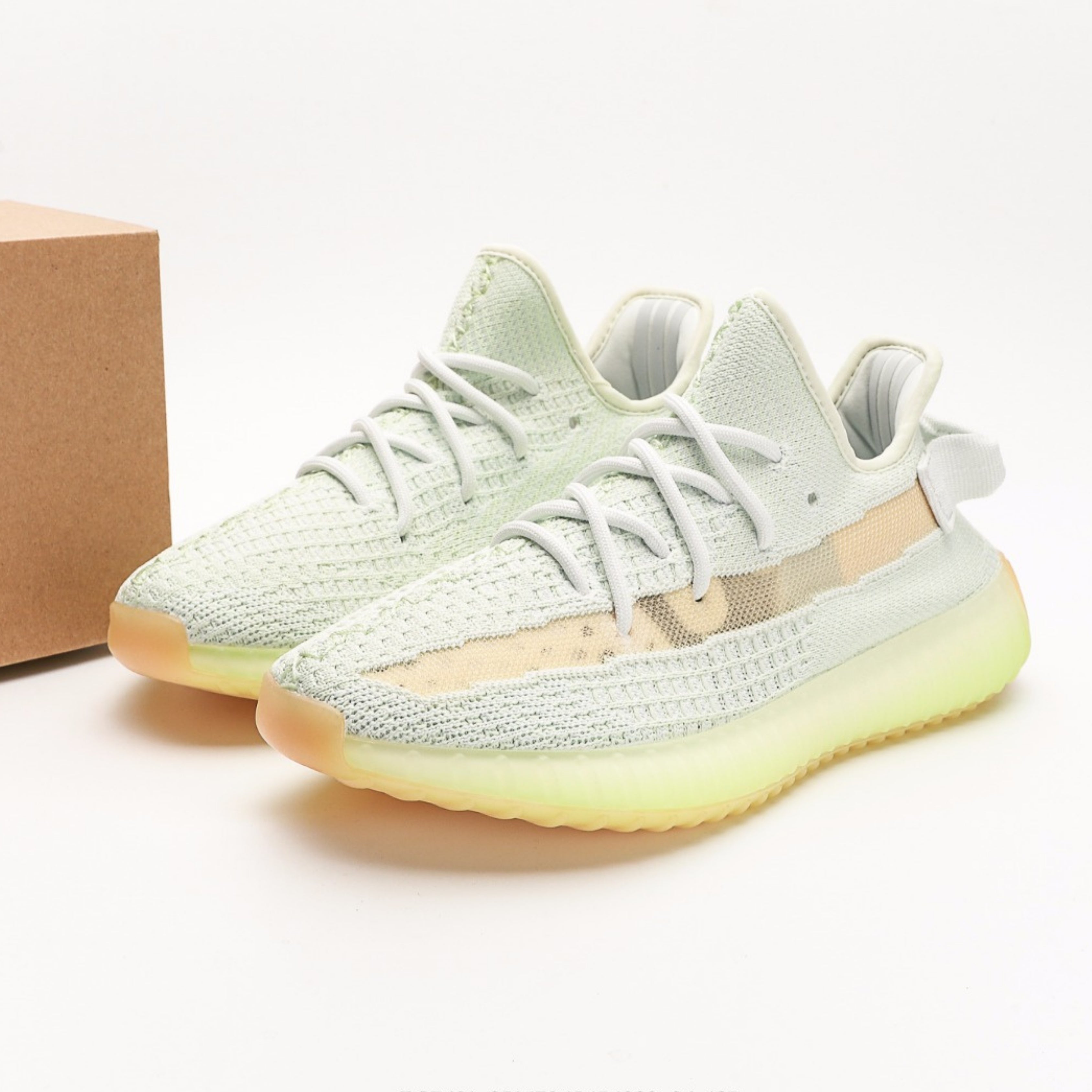 adidas Yeezy Boost 350 V2 Hyperspace