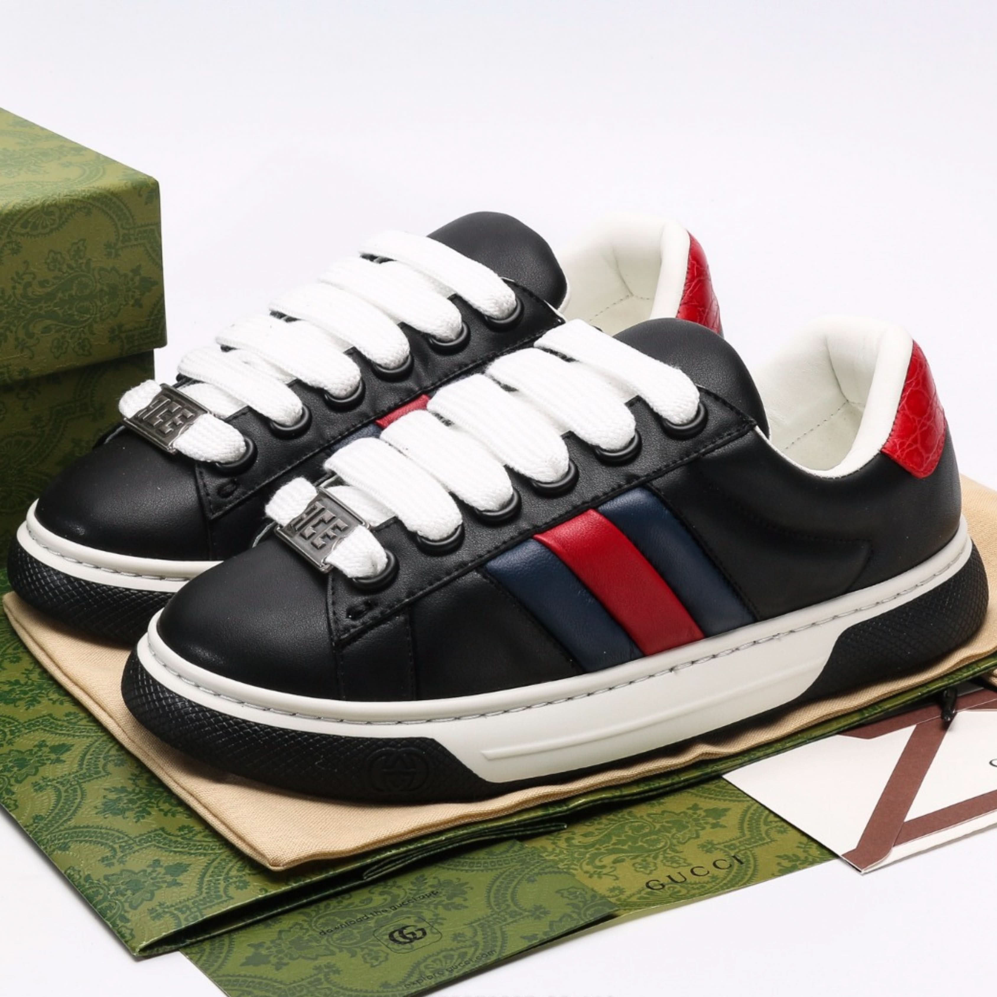 Gucci Chunky B Screener GG