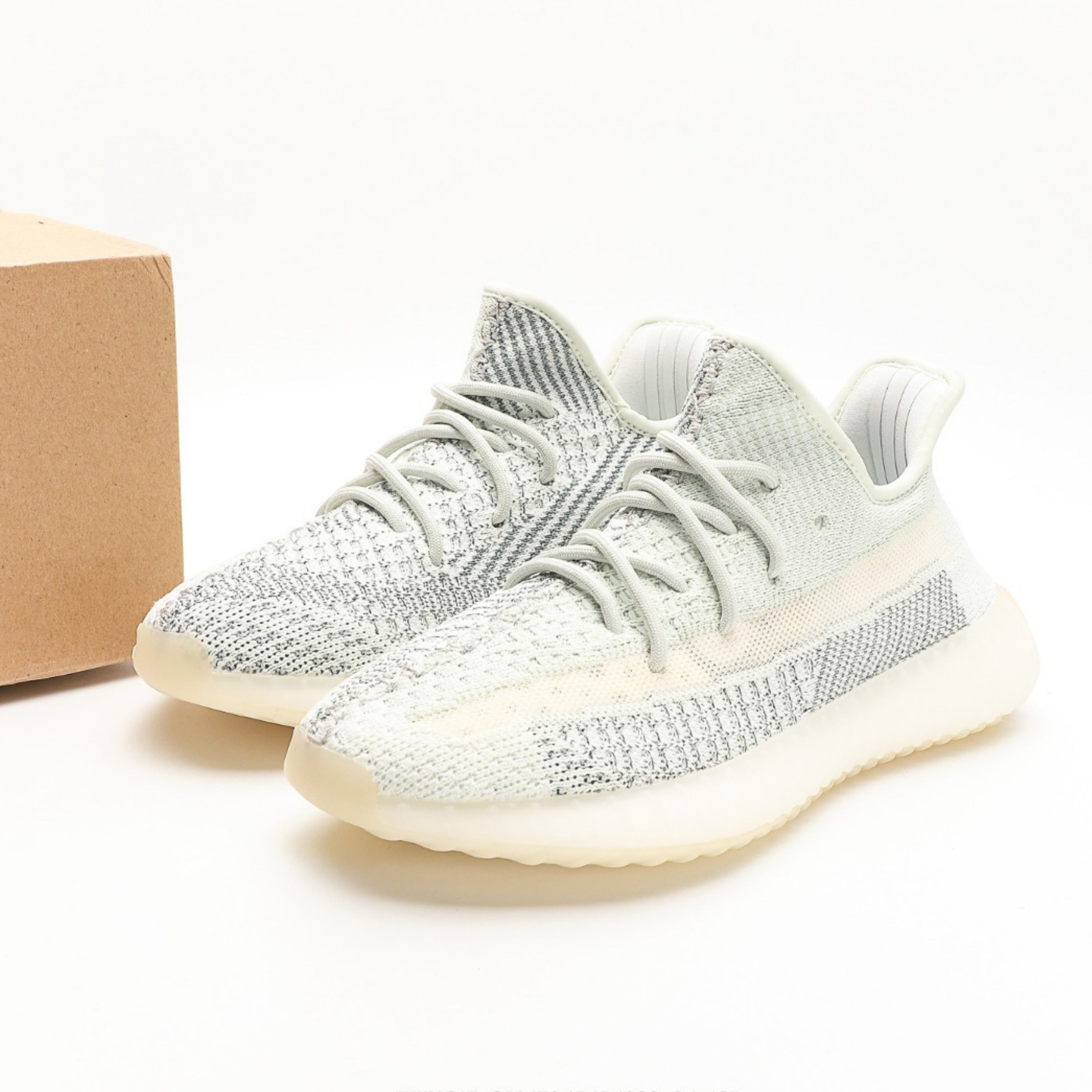 adidas Yeezy Boost 350 V2 Cloud White