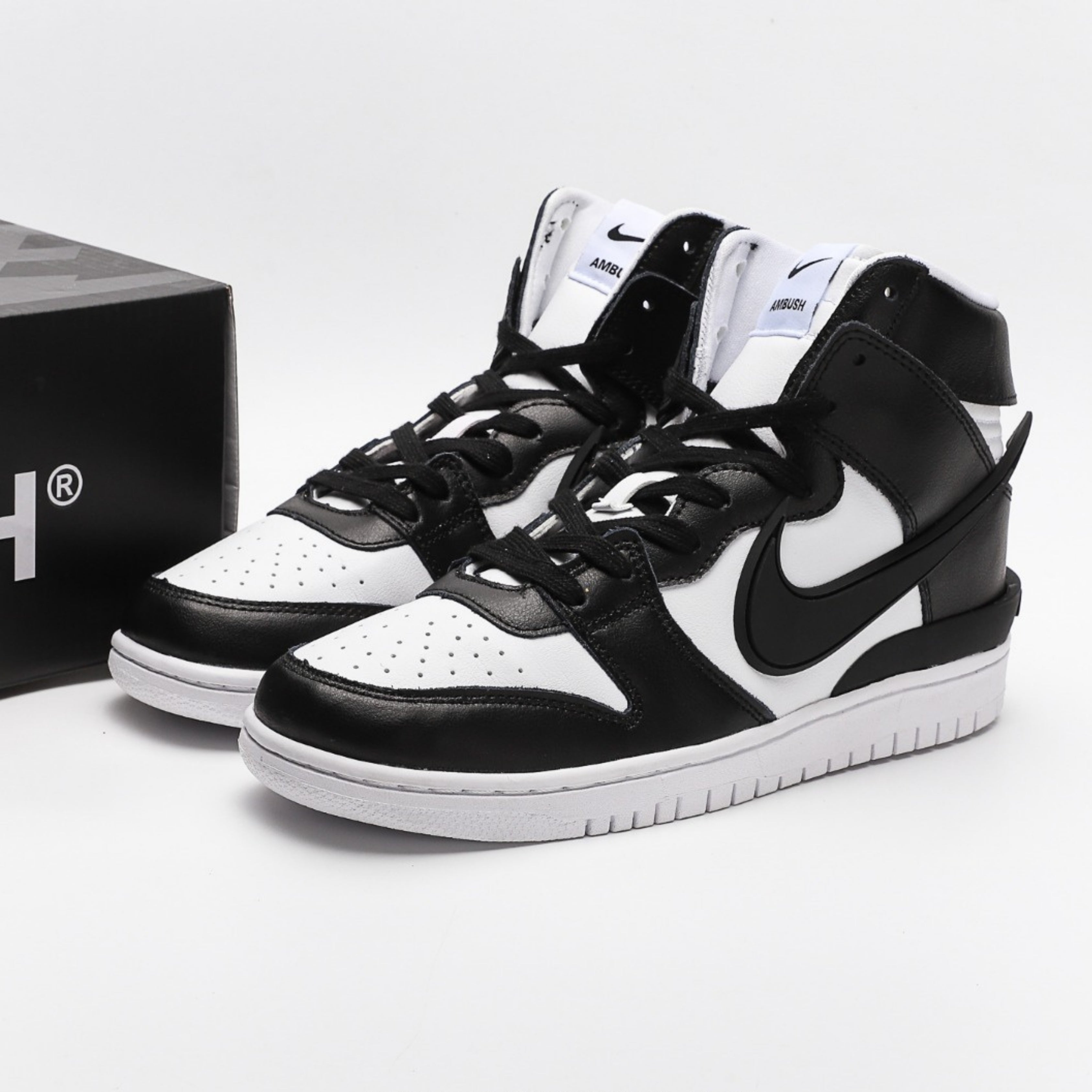 Nike Dunk High AMBUSH Black White