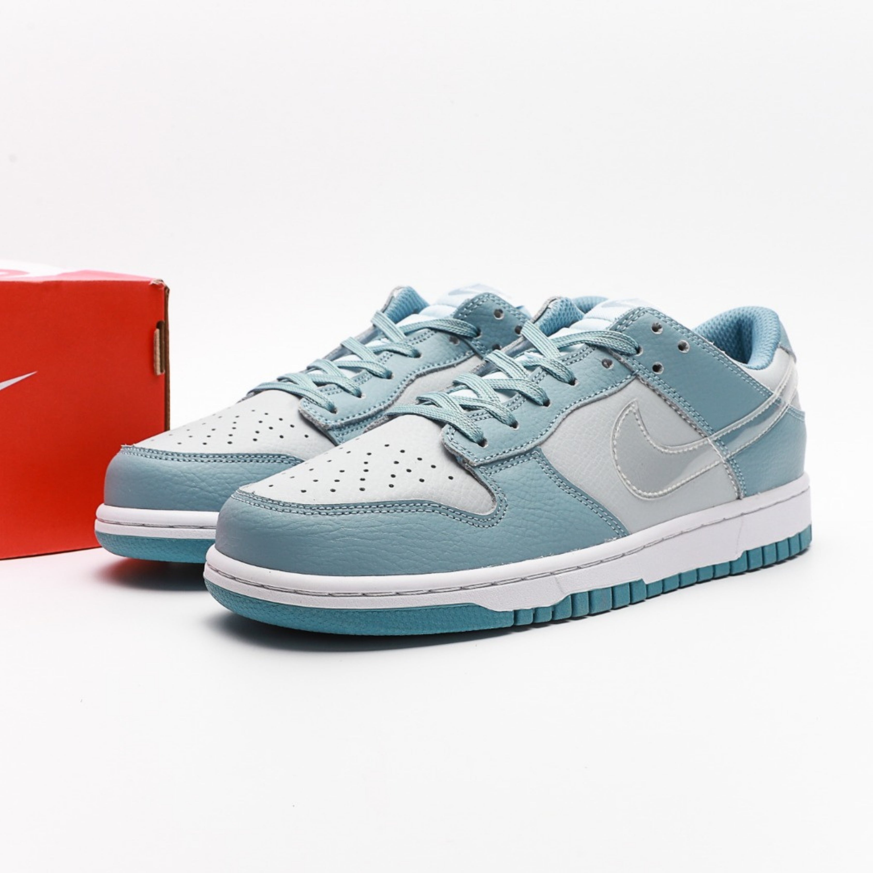 Nike Dunk Low Clear Aqua