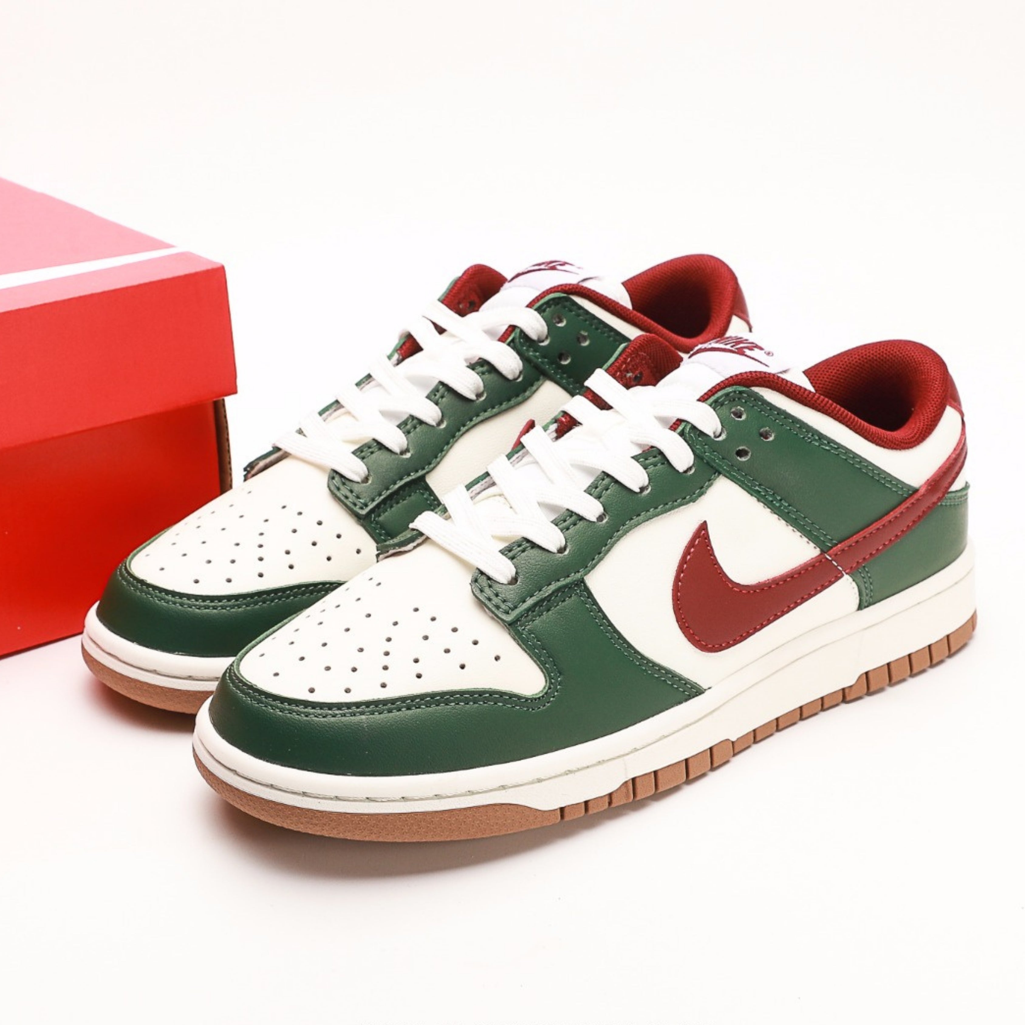 Nike Dunk Low Gorge Green