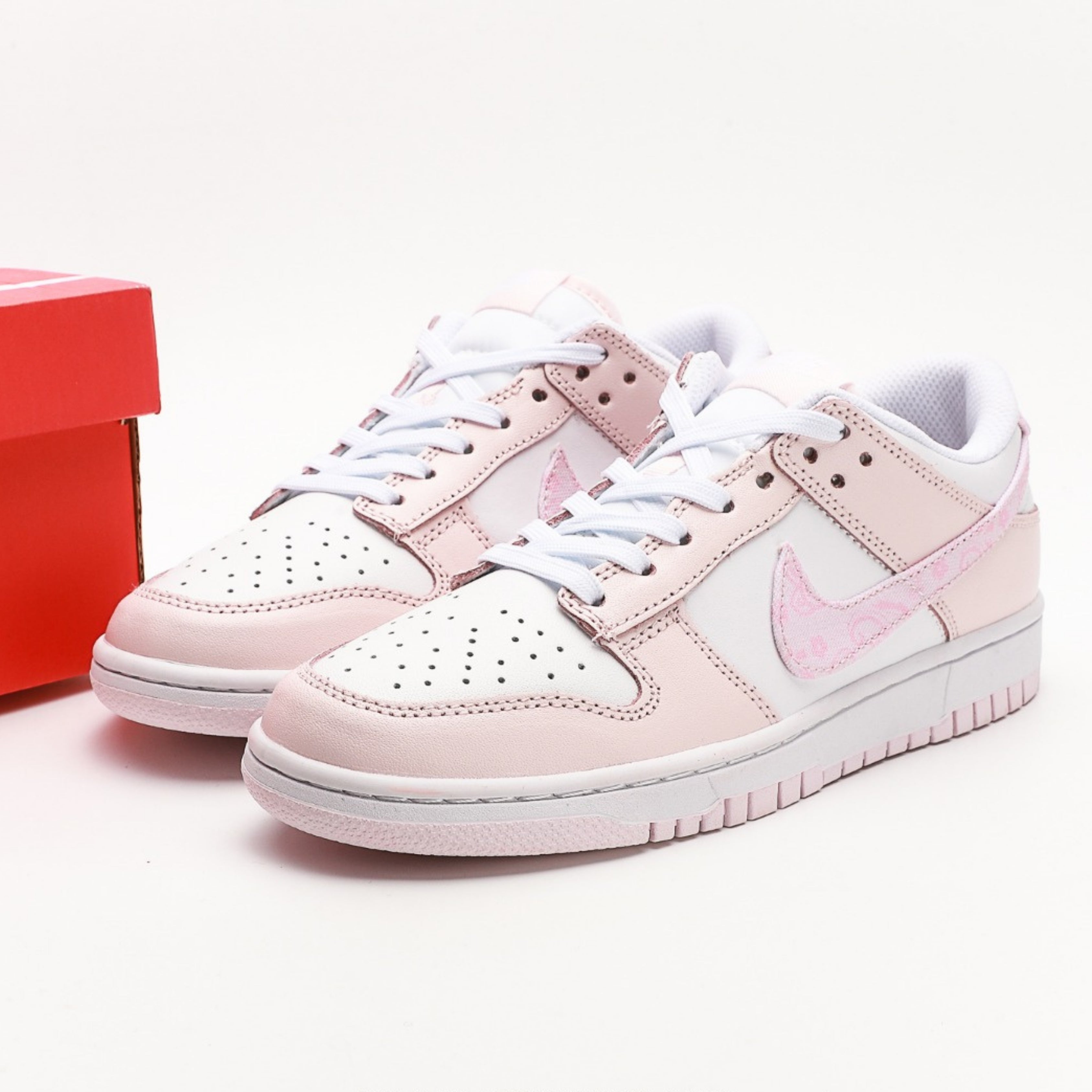 Nike Dunk Low Essential Paisley Pack Pink