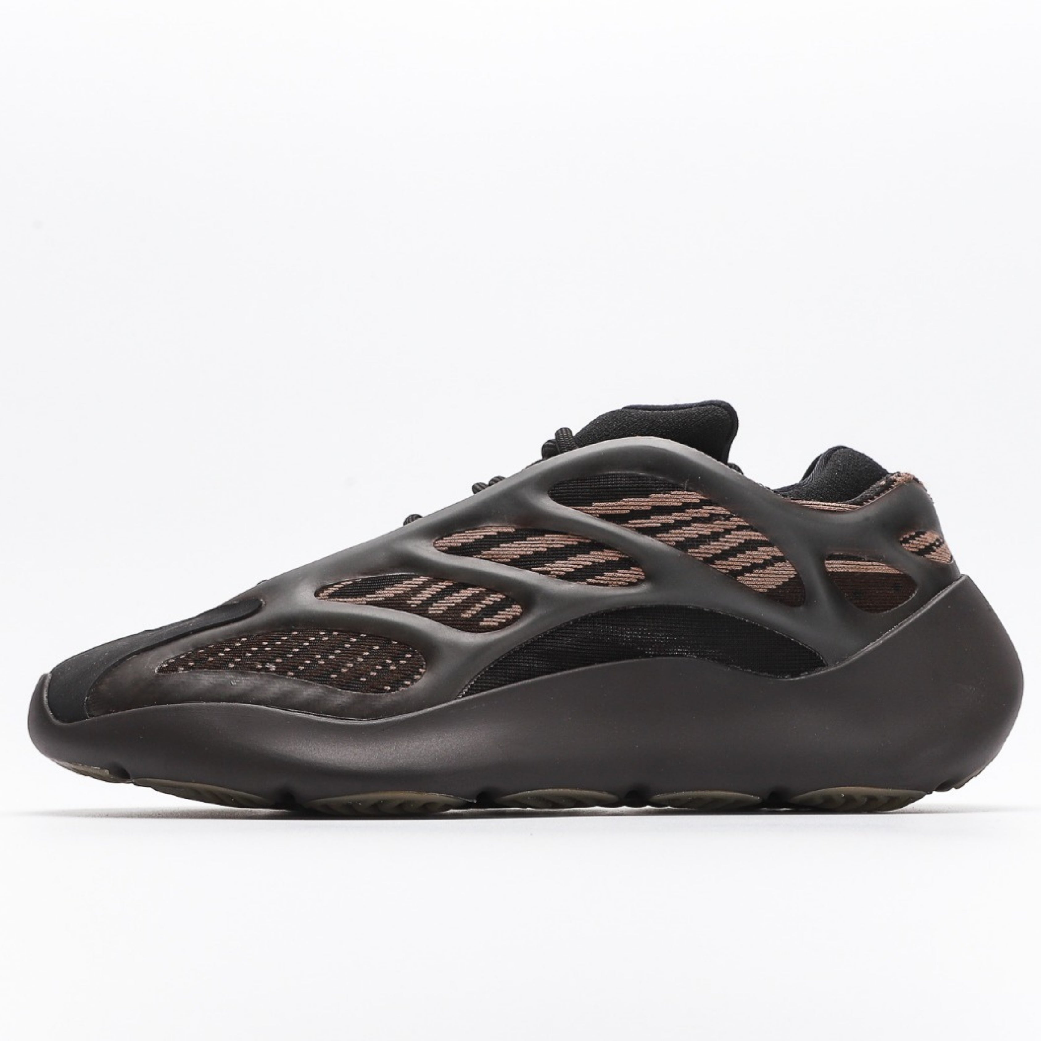 adidas Yeezy 700 V3 Clay Brown
