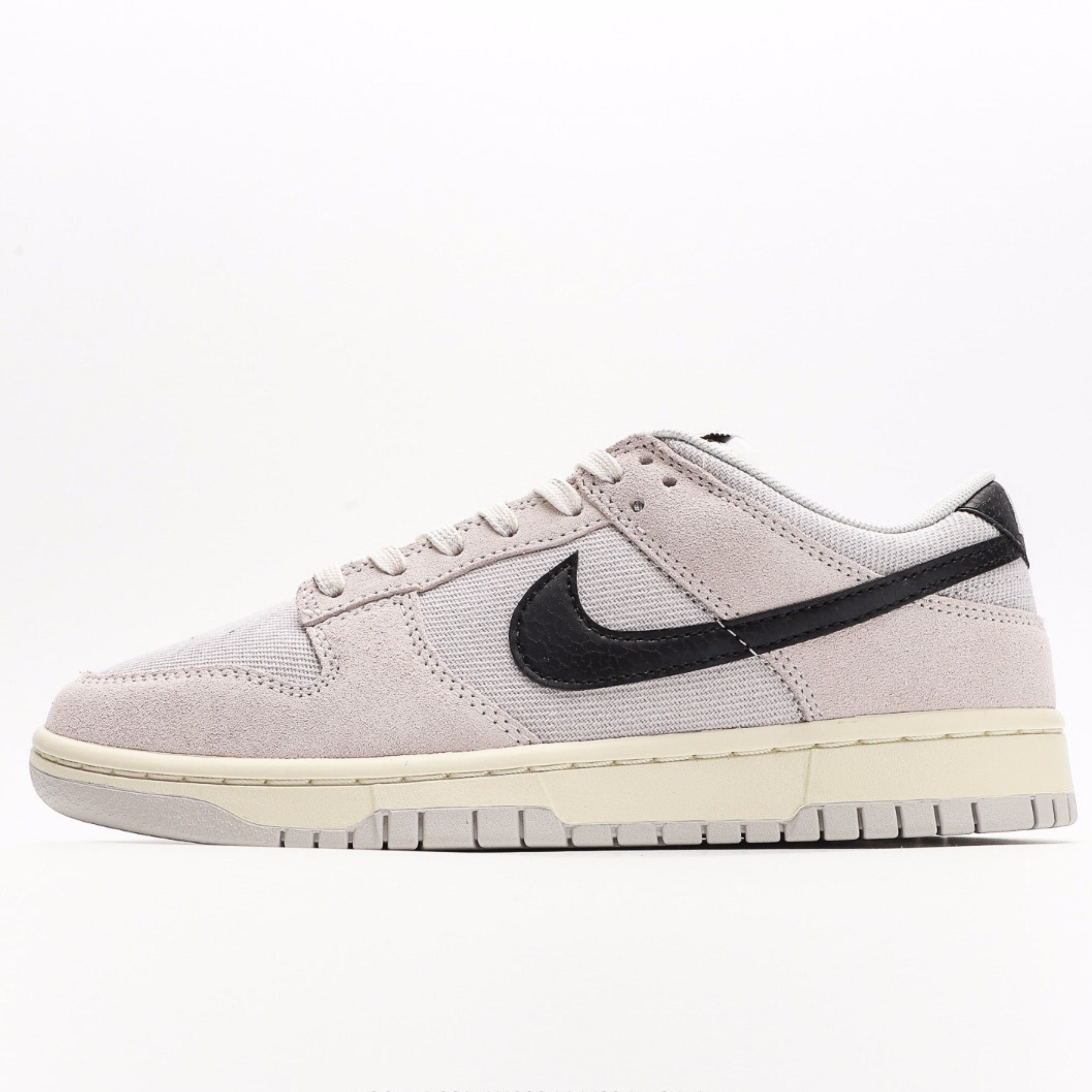 Nike Dunk Low Certified Fresh
