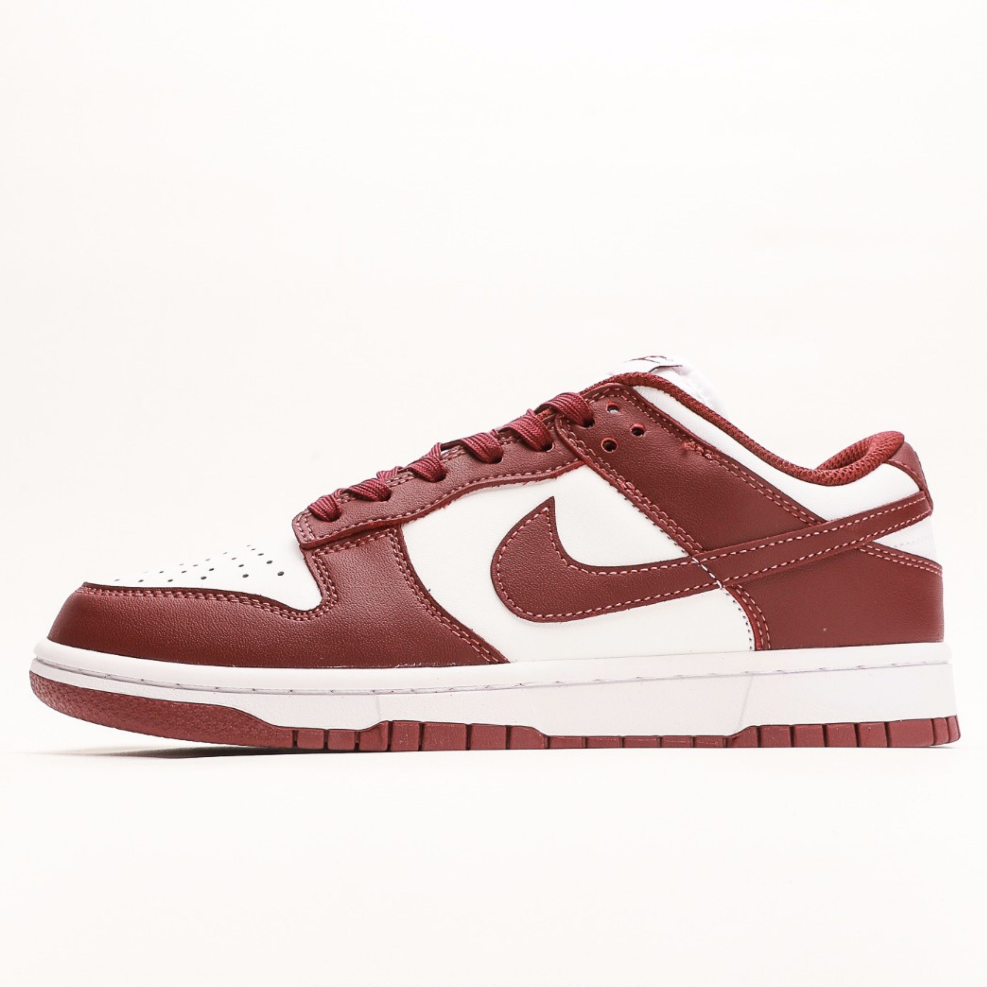 Nike Dunk Low Bordeaux