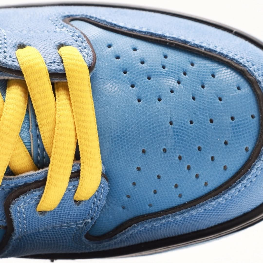 Nike SB Dunk Low The Powerpuff Girls Bubbles