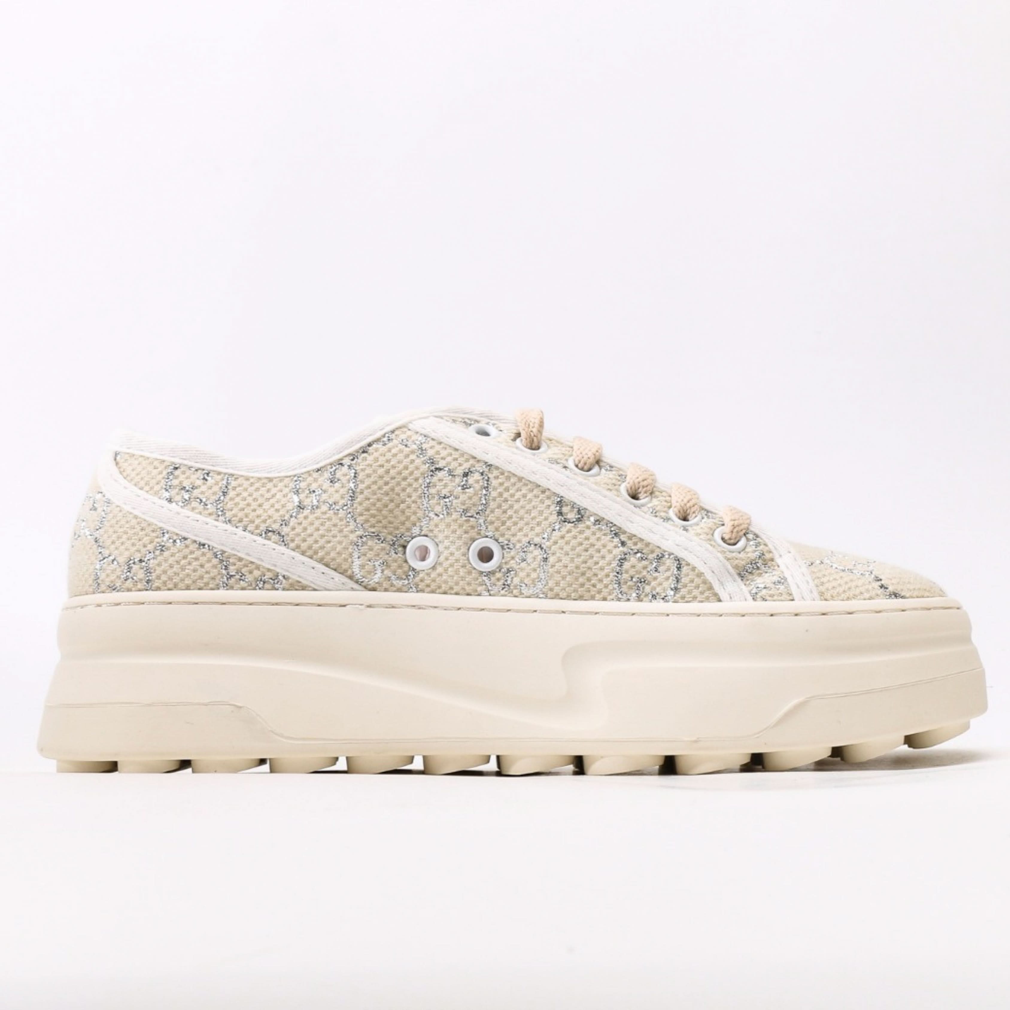 Gucci versatile casual sneakers