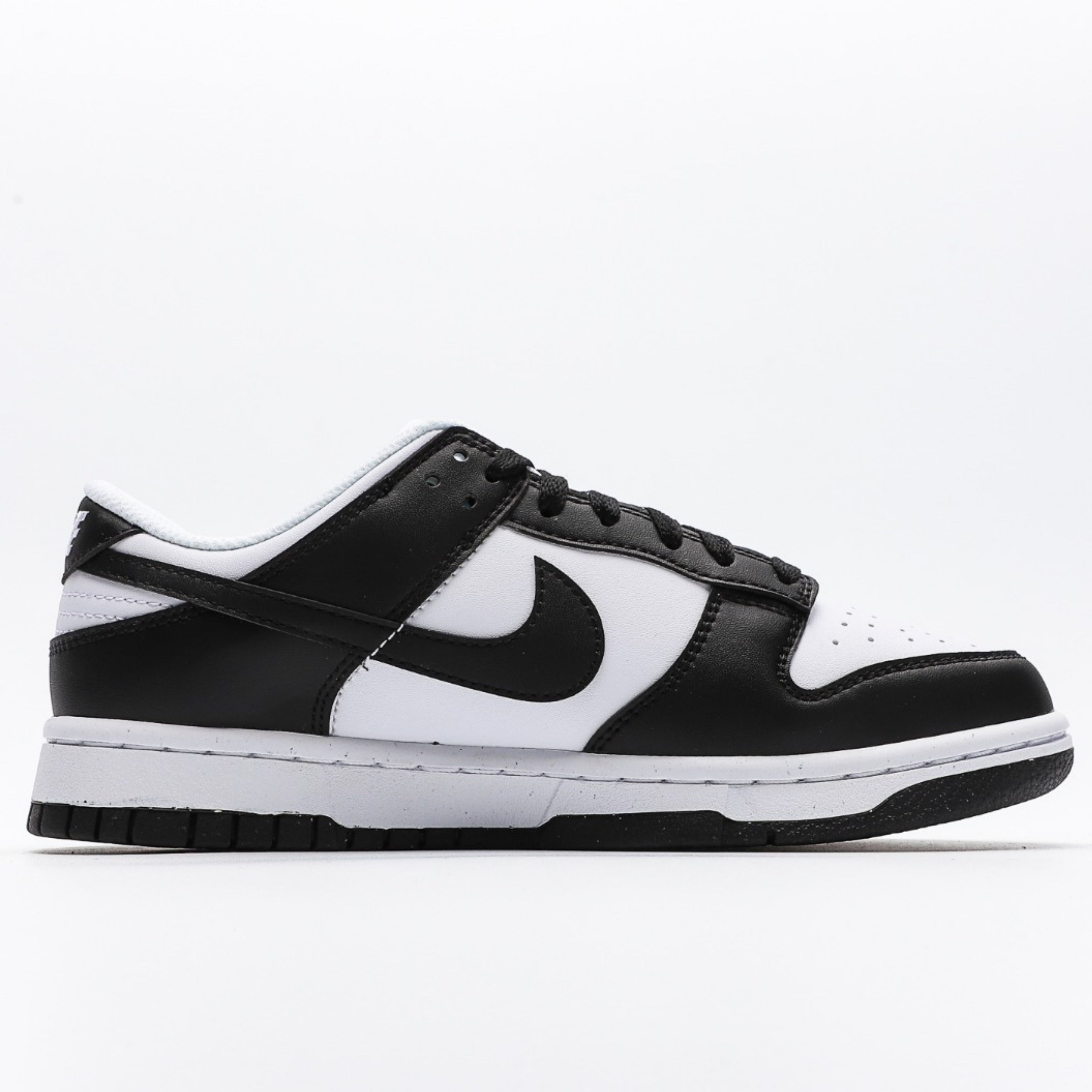 Nike Dunk Low Next Nature White Black
