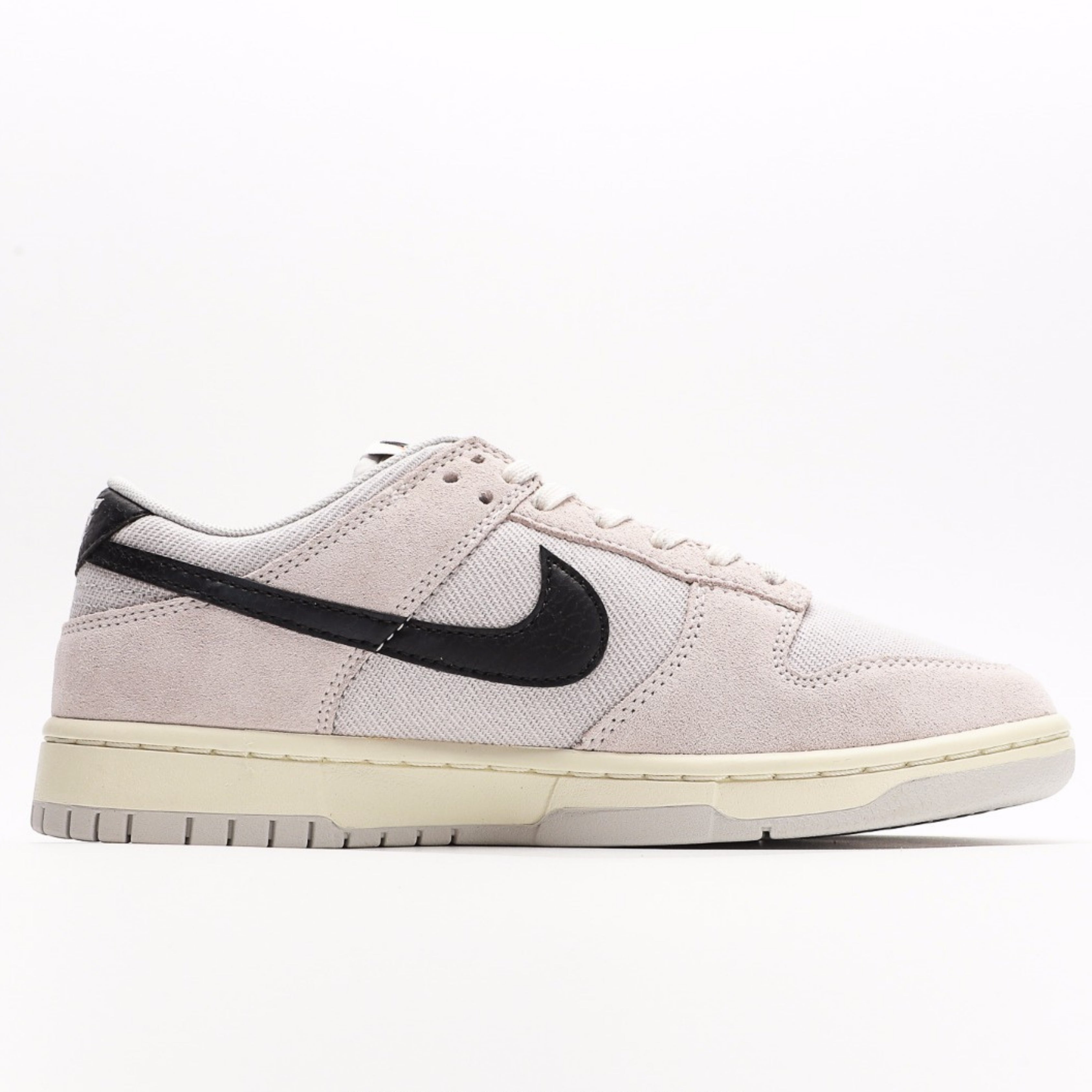Nike Dunk Low Certified Fresh