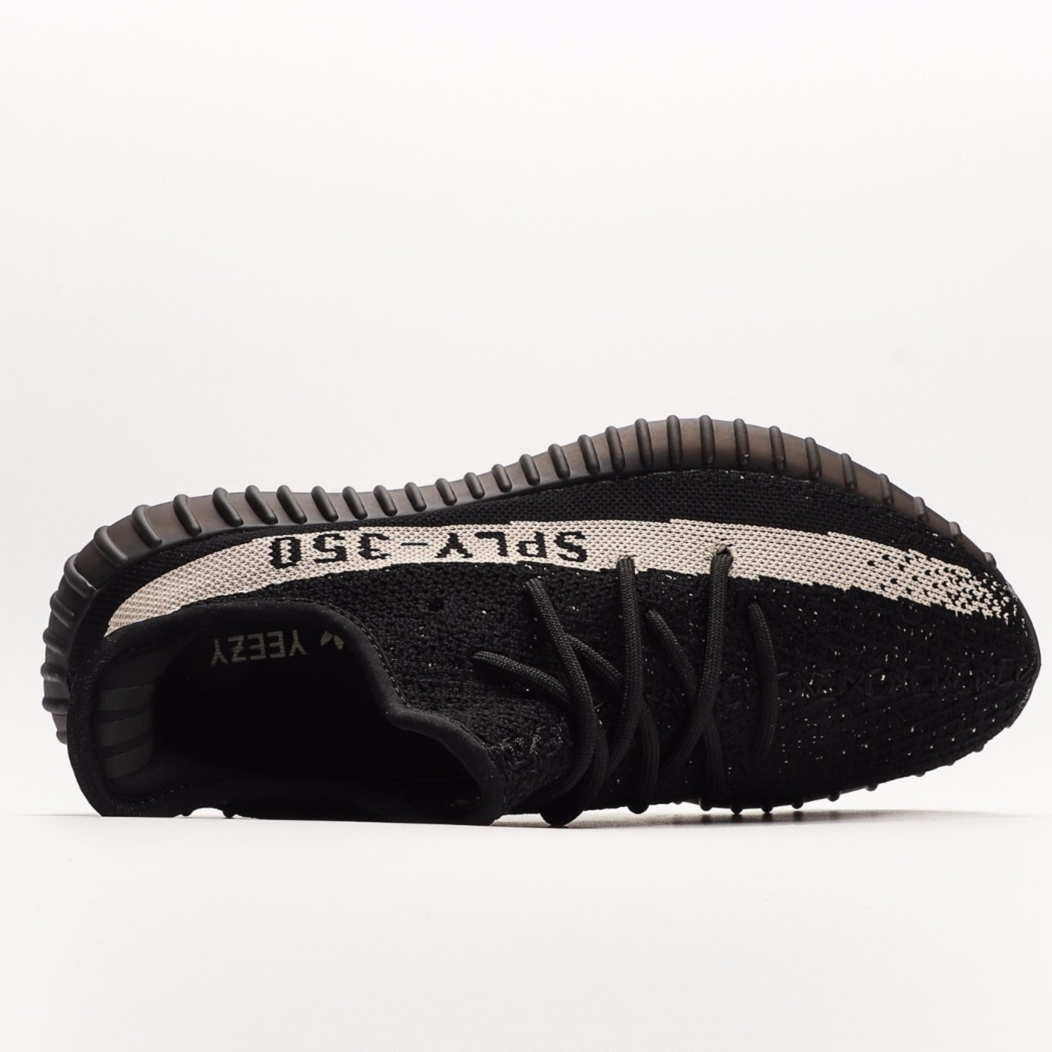 adidas Yeezy Boost 350 V2 Core Black White