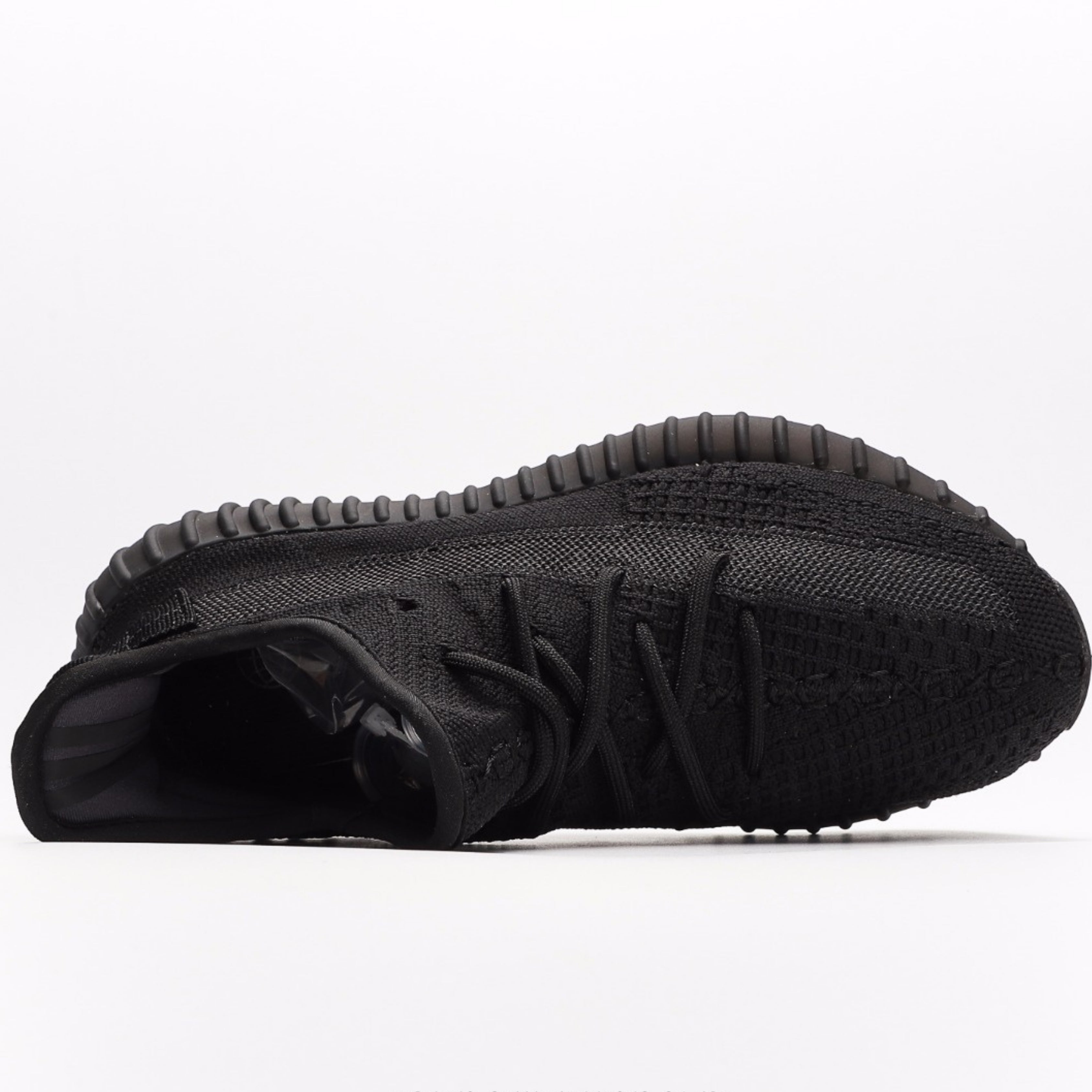 adidas Yeezy Boost 350 V2 Onyx