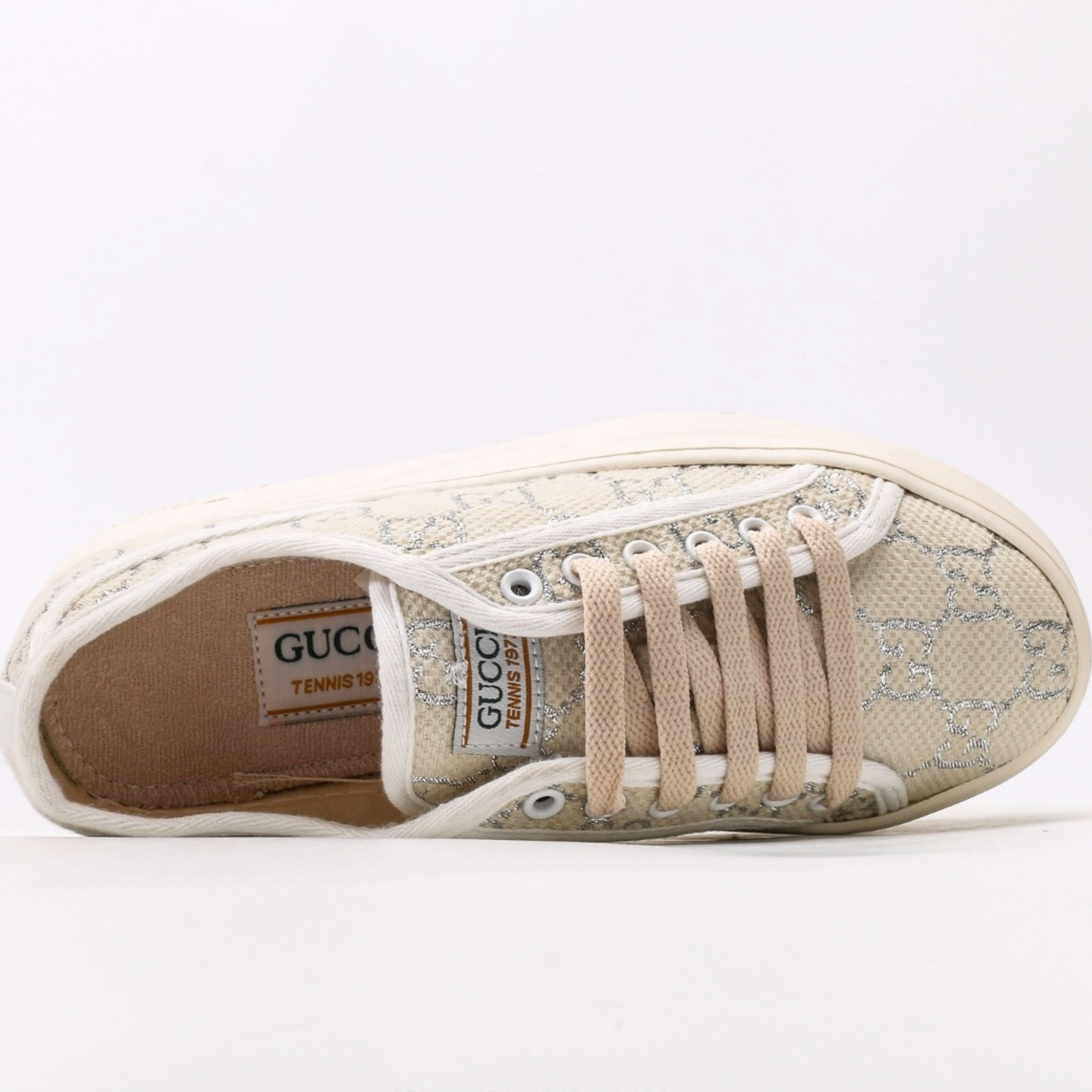 Gucci versatile casual sneakers