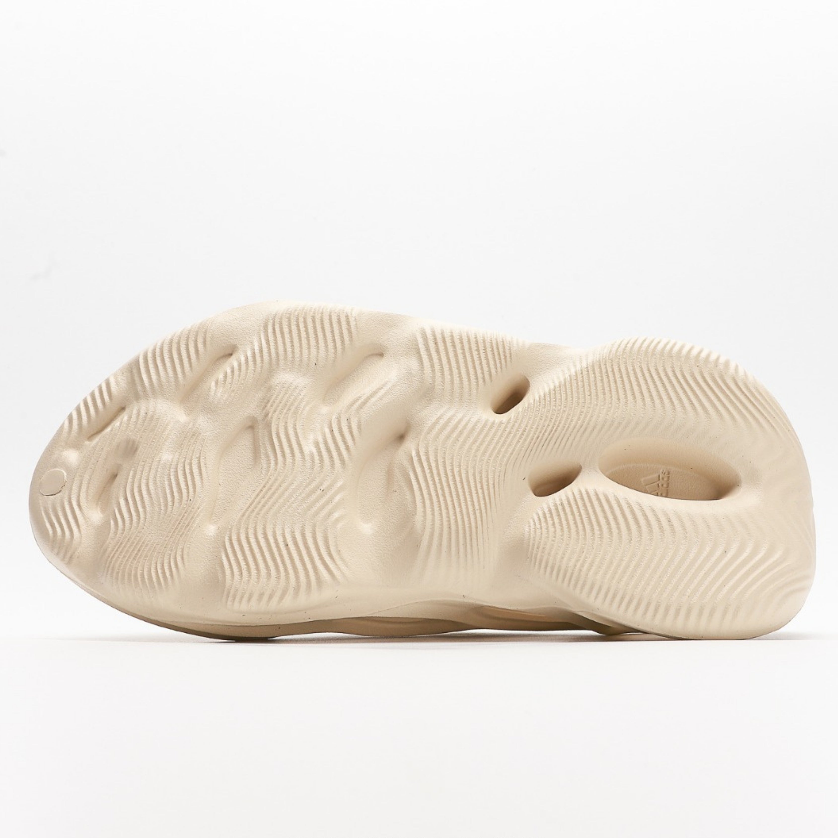 adidas Yeezy Foam RNNR Sand