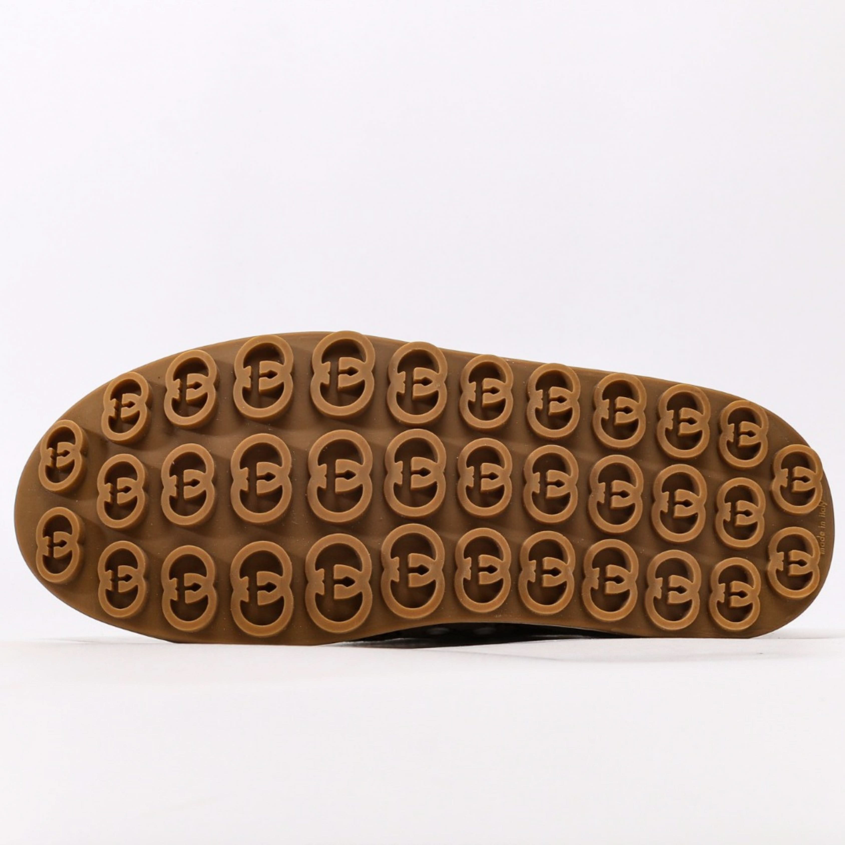 Gucci versatile casual sneakers