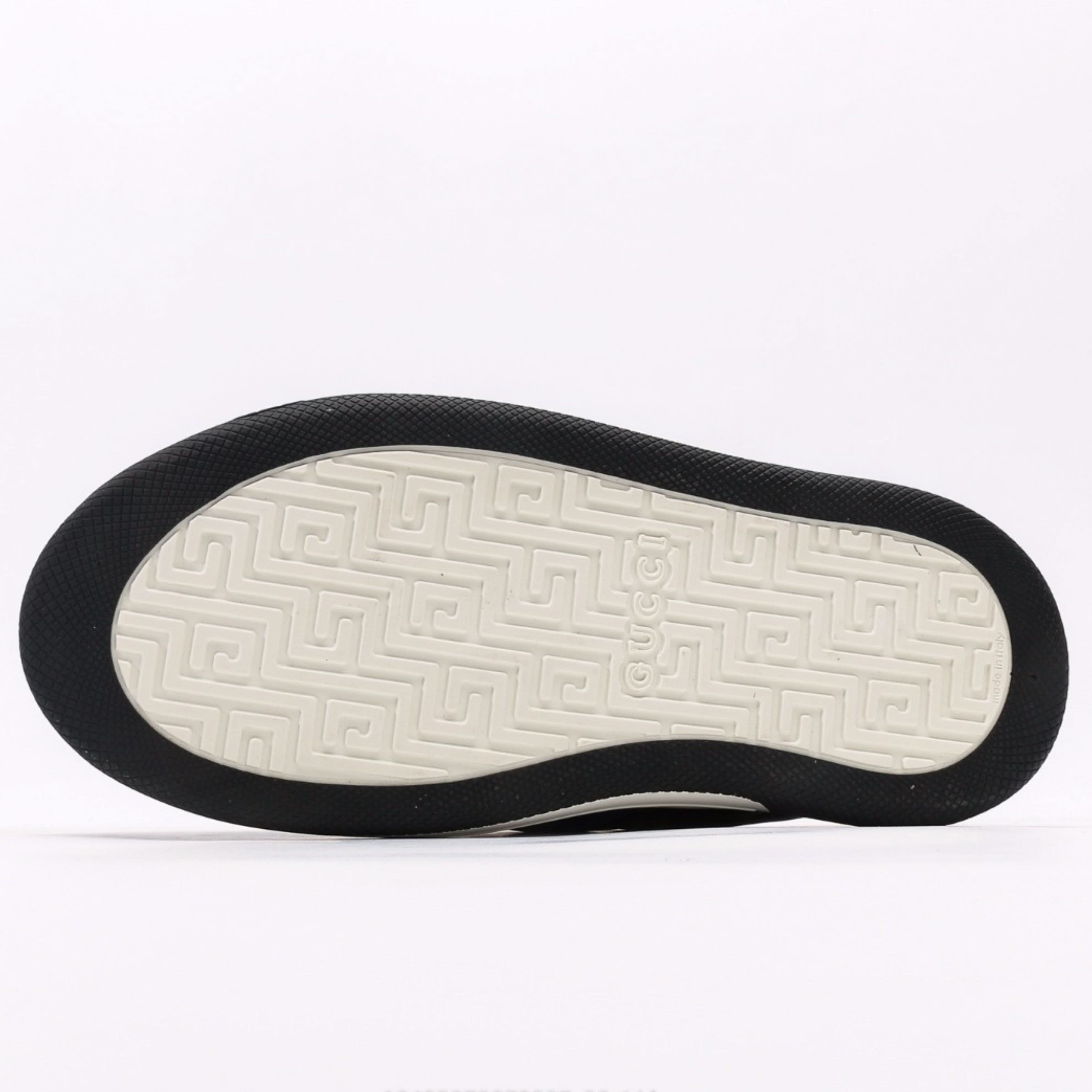Gucci Chunky B Screener GG