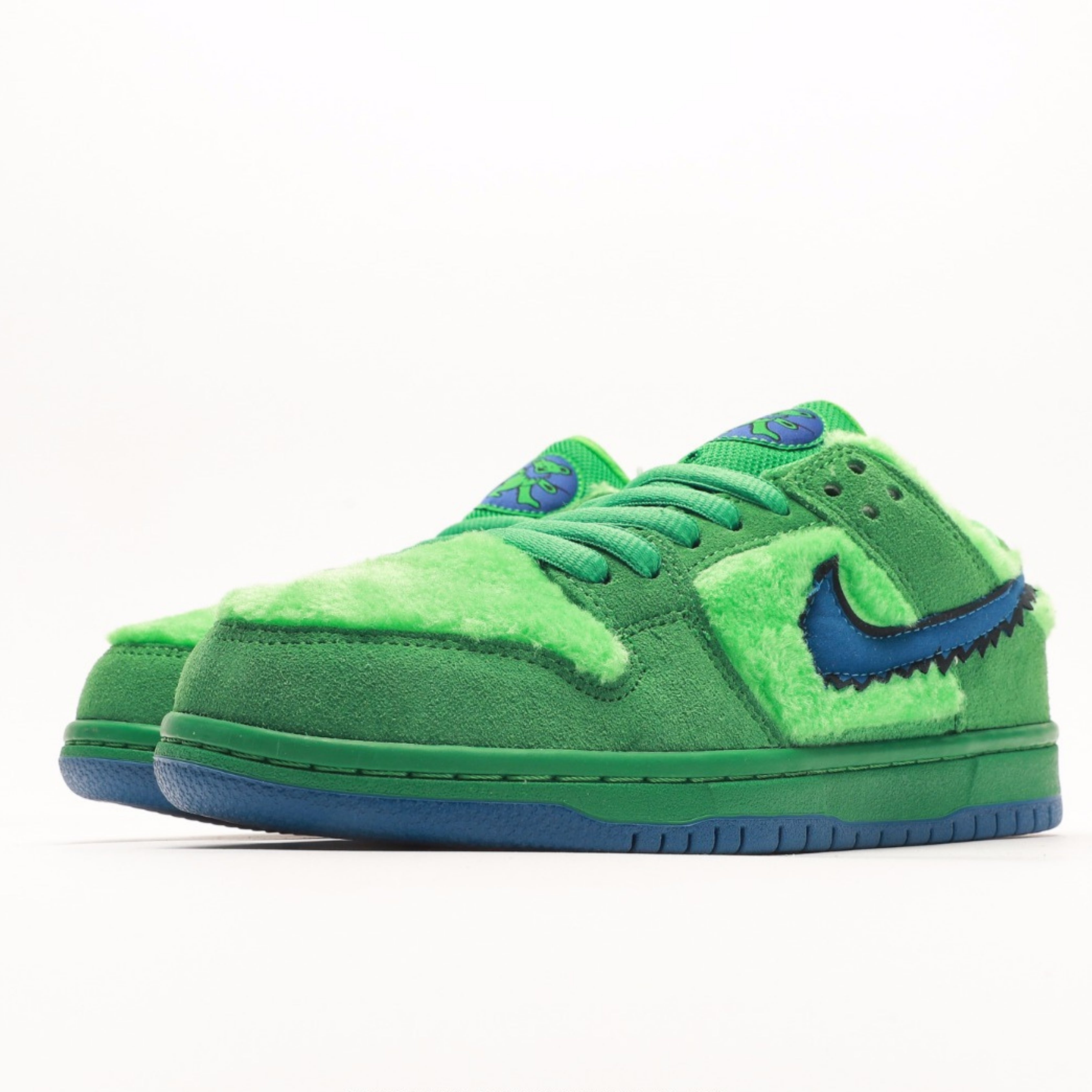 Nike SB Dunk Low Grateful Dead Bears Green
