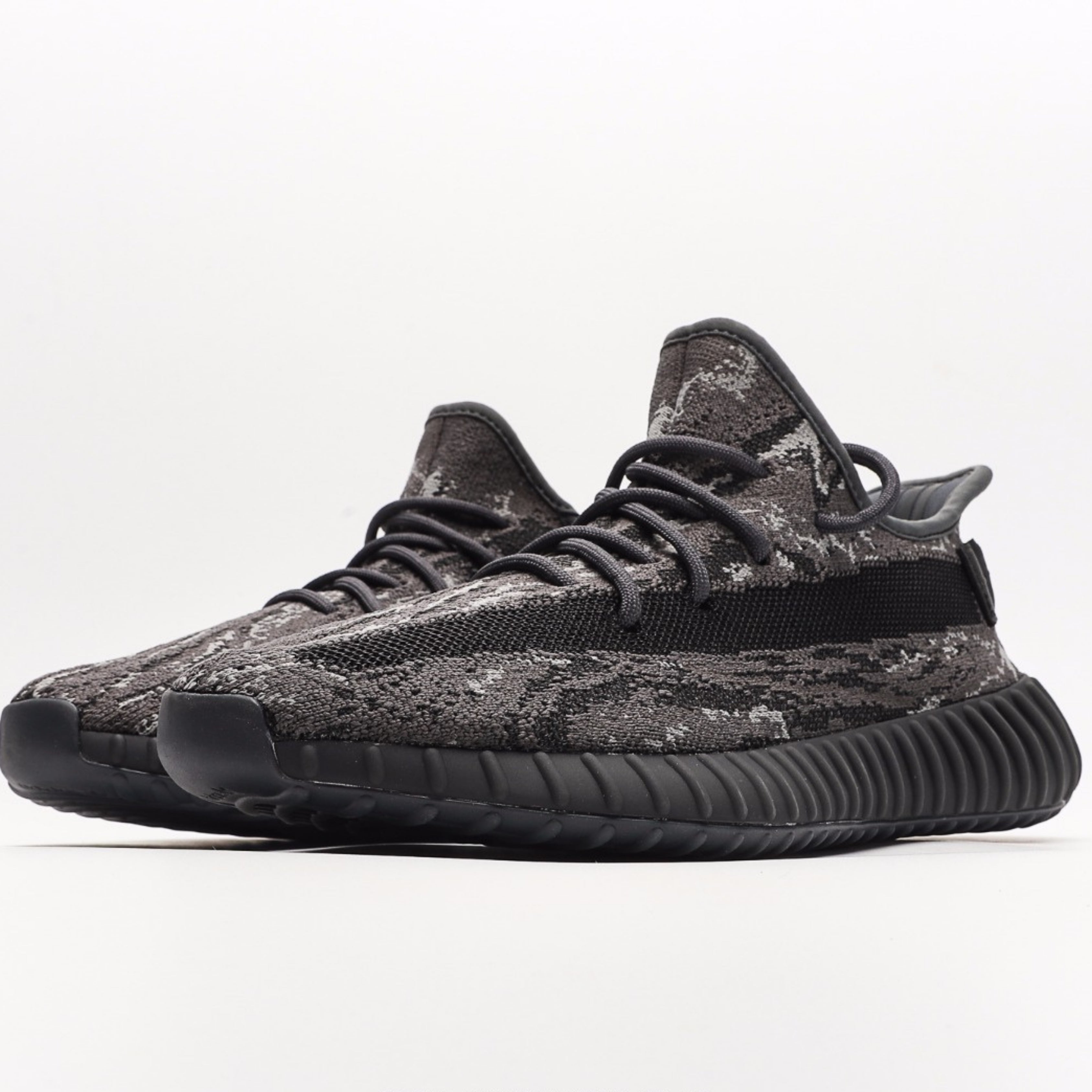 adidas Yeezy Boost 350 V2 MX Dark Salt