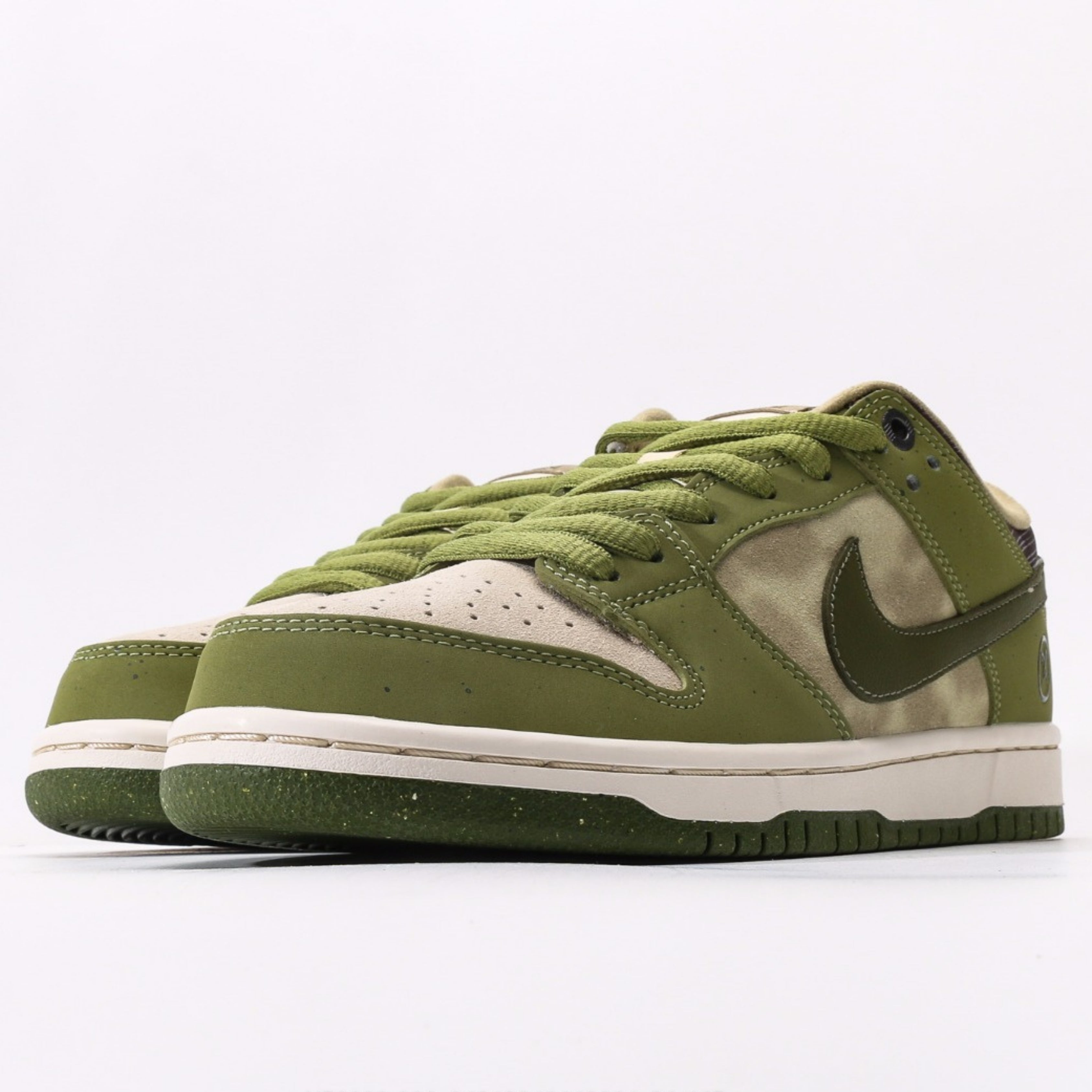 Nike SB Dunk Low Yuto Horigome Matcha