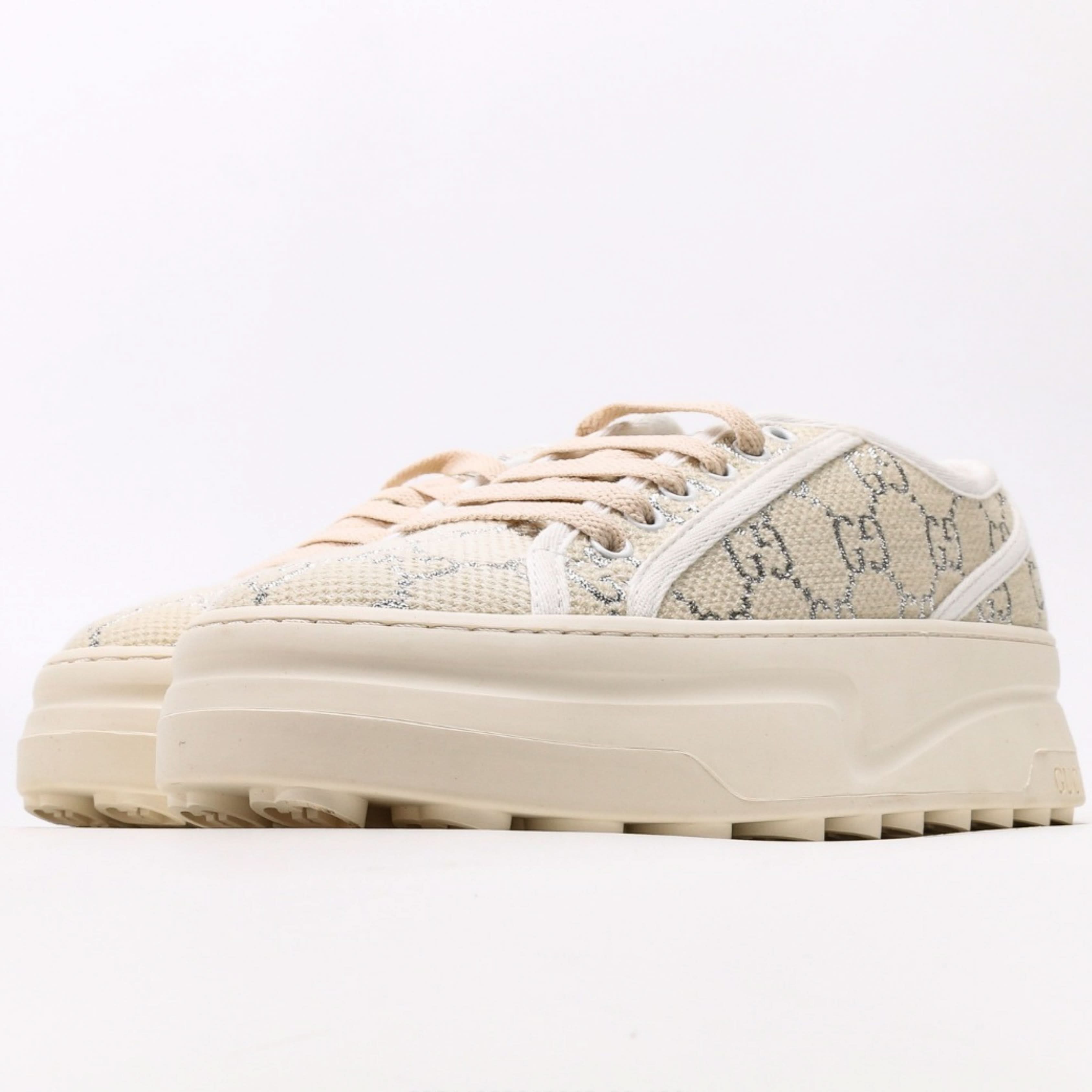 Gucci versatile casual sneakers
