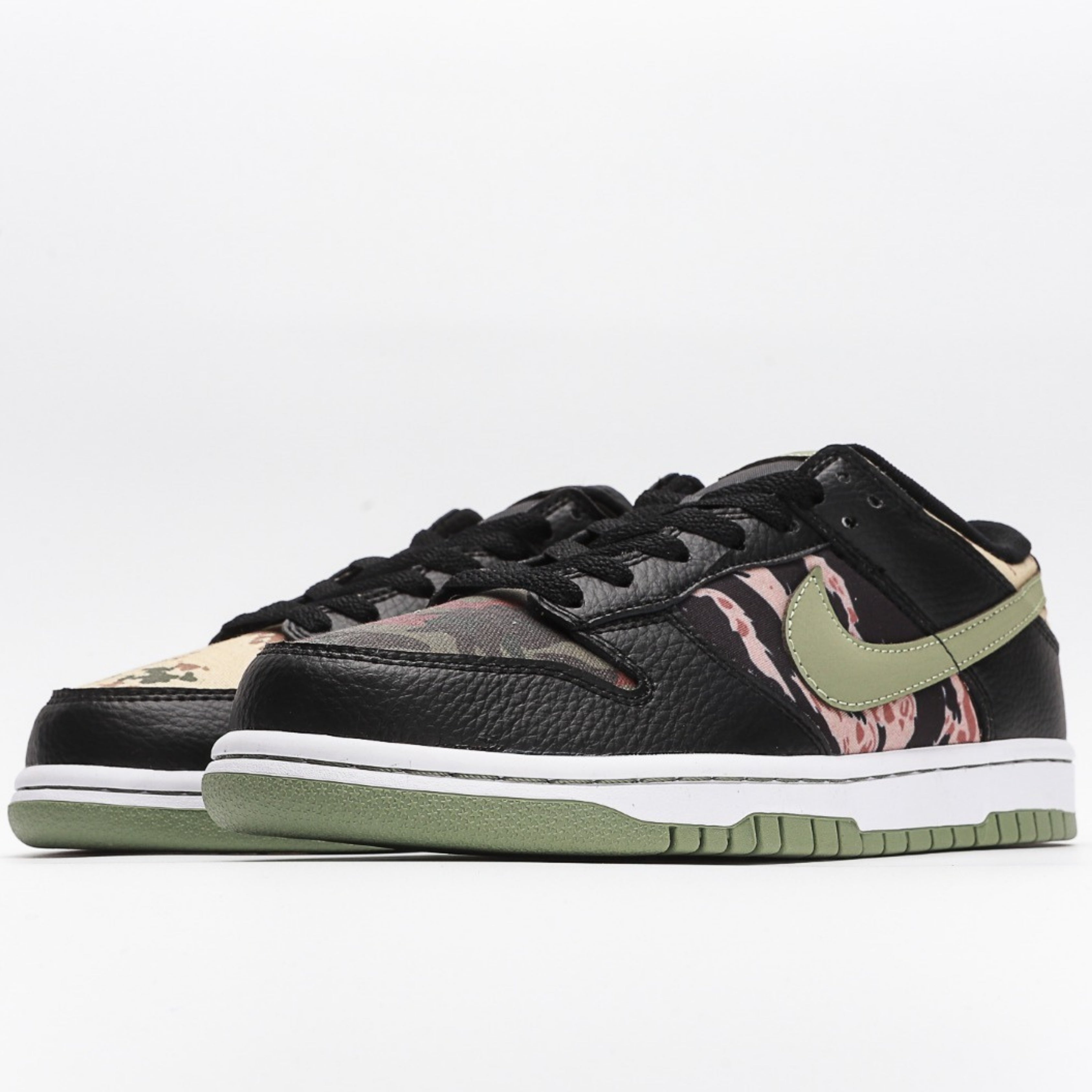 Nike Dunk Low Crazy Camo