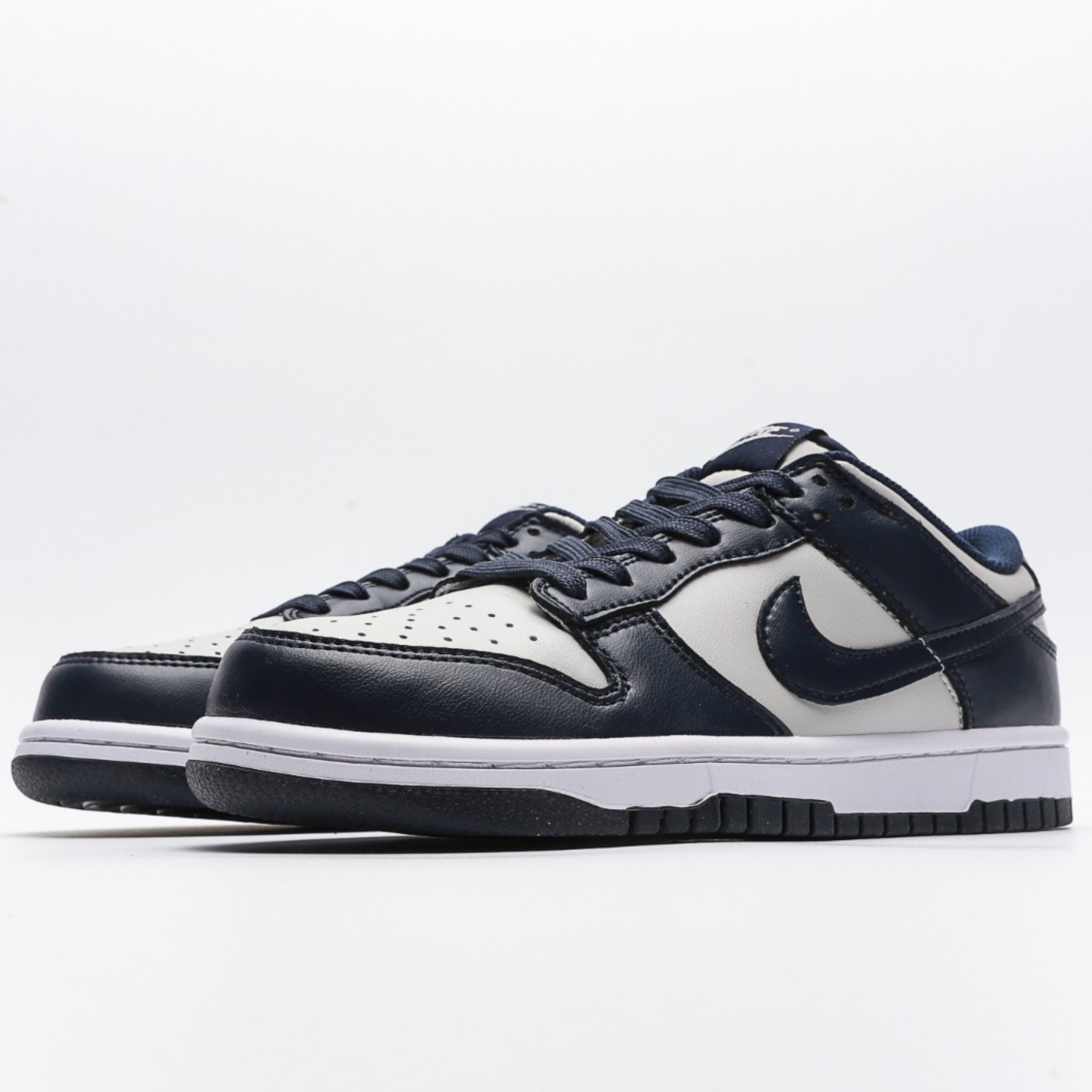 Nike Dunk Low Georgetown