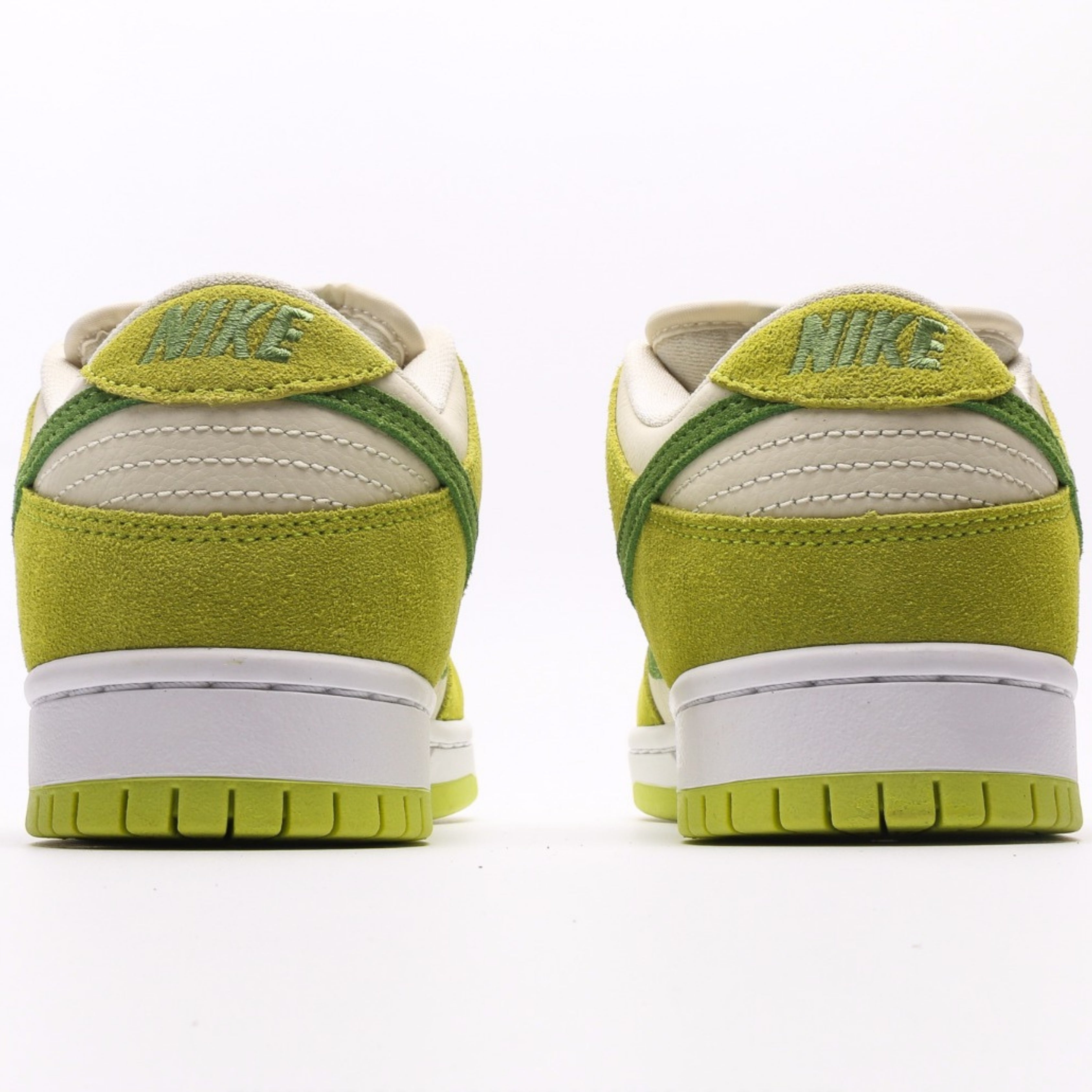 Nike SB Dunk Low Green Apple