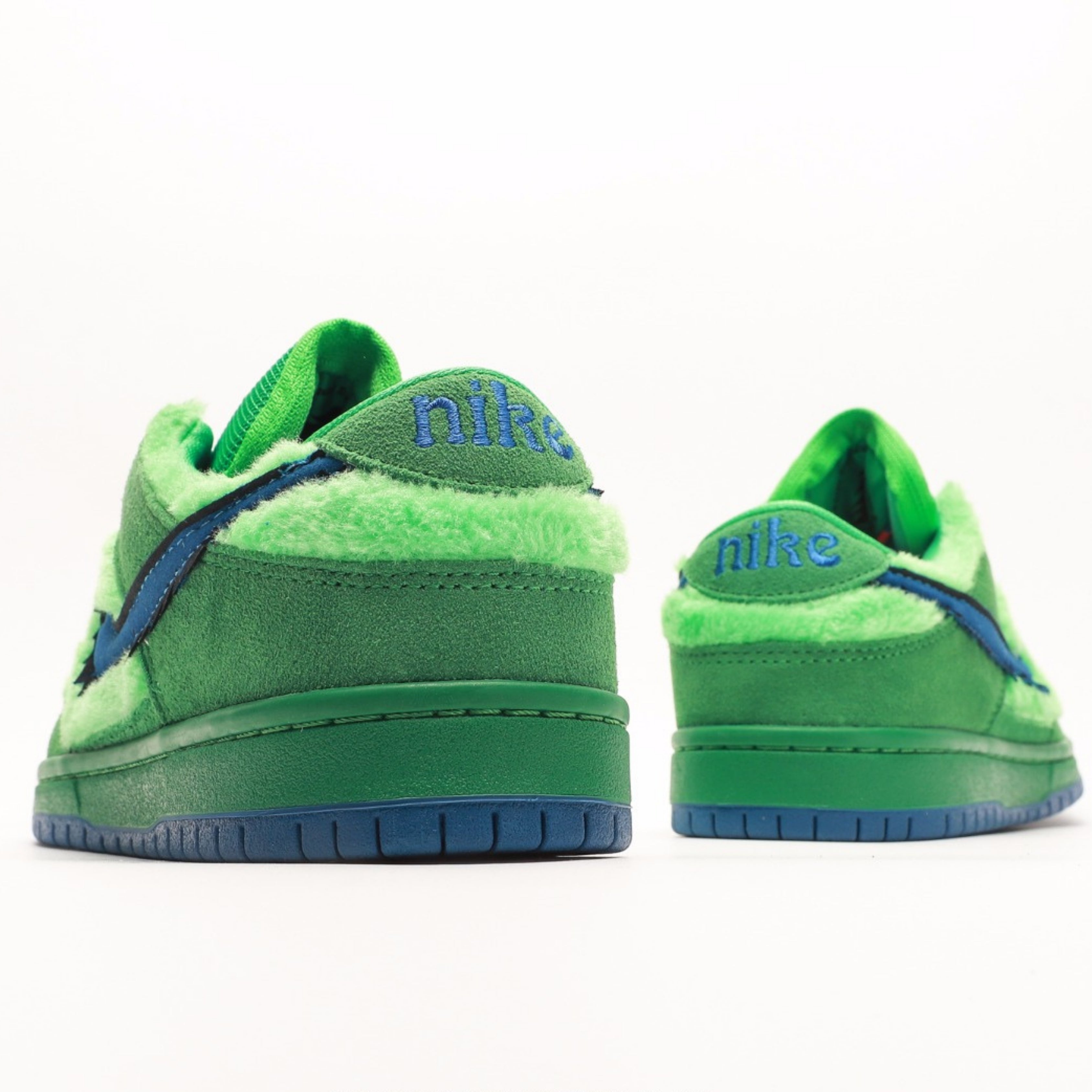 Nike SB Dunk Low Grateful Dead Bears Green
