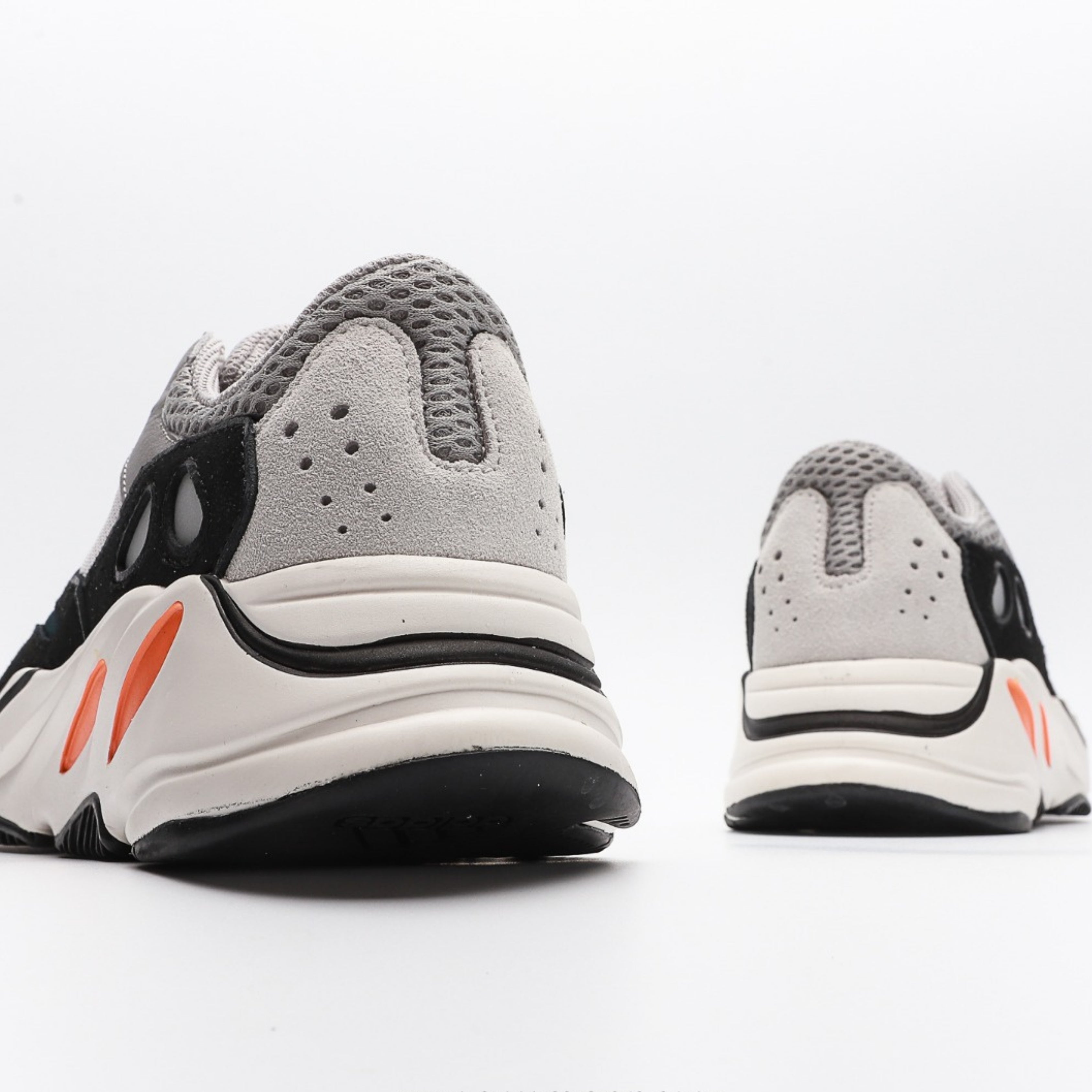 adidas Yeezy Boost 700 Wave Runner Solid Grey