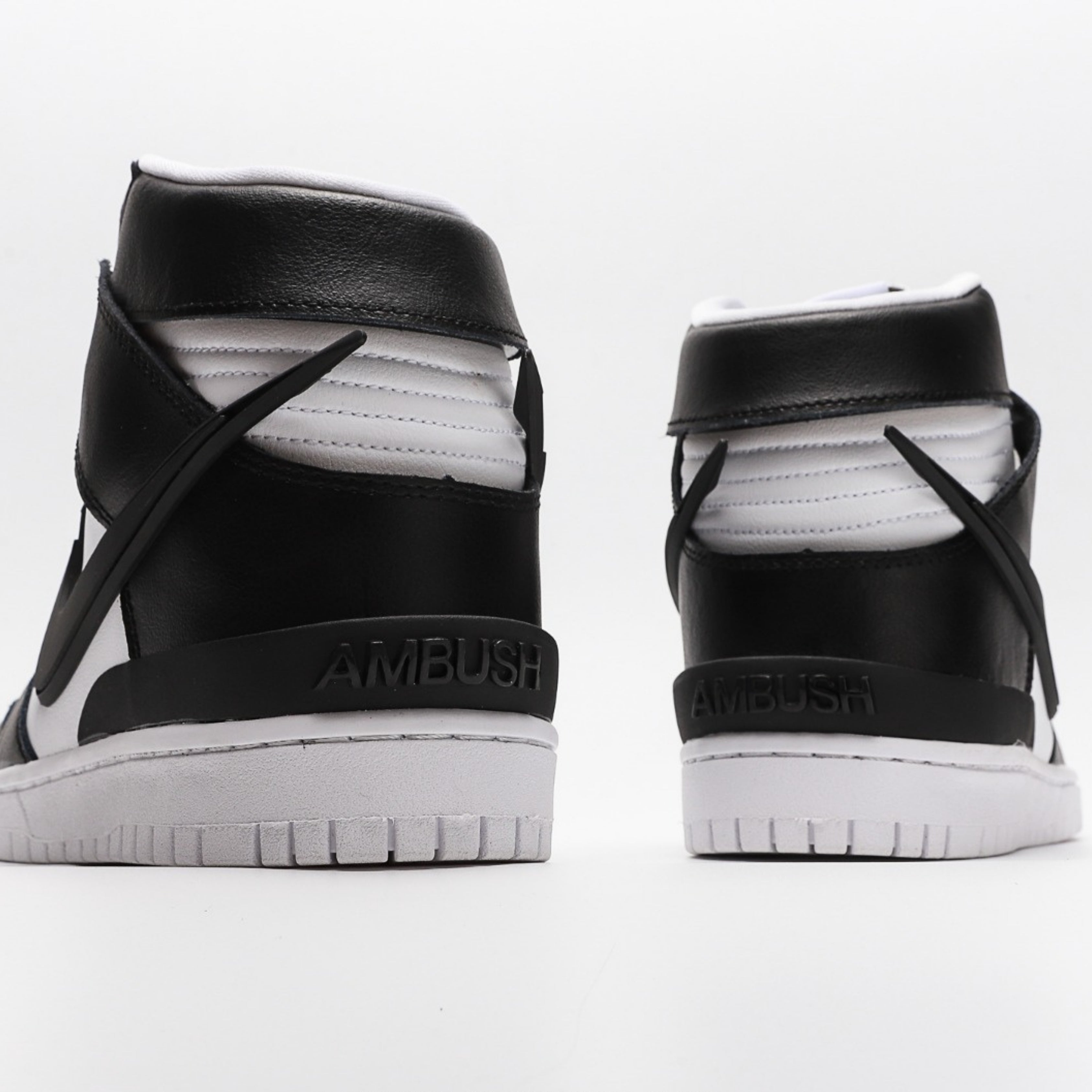 Nike Dunk High AMBUSH Black White