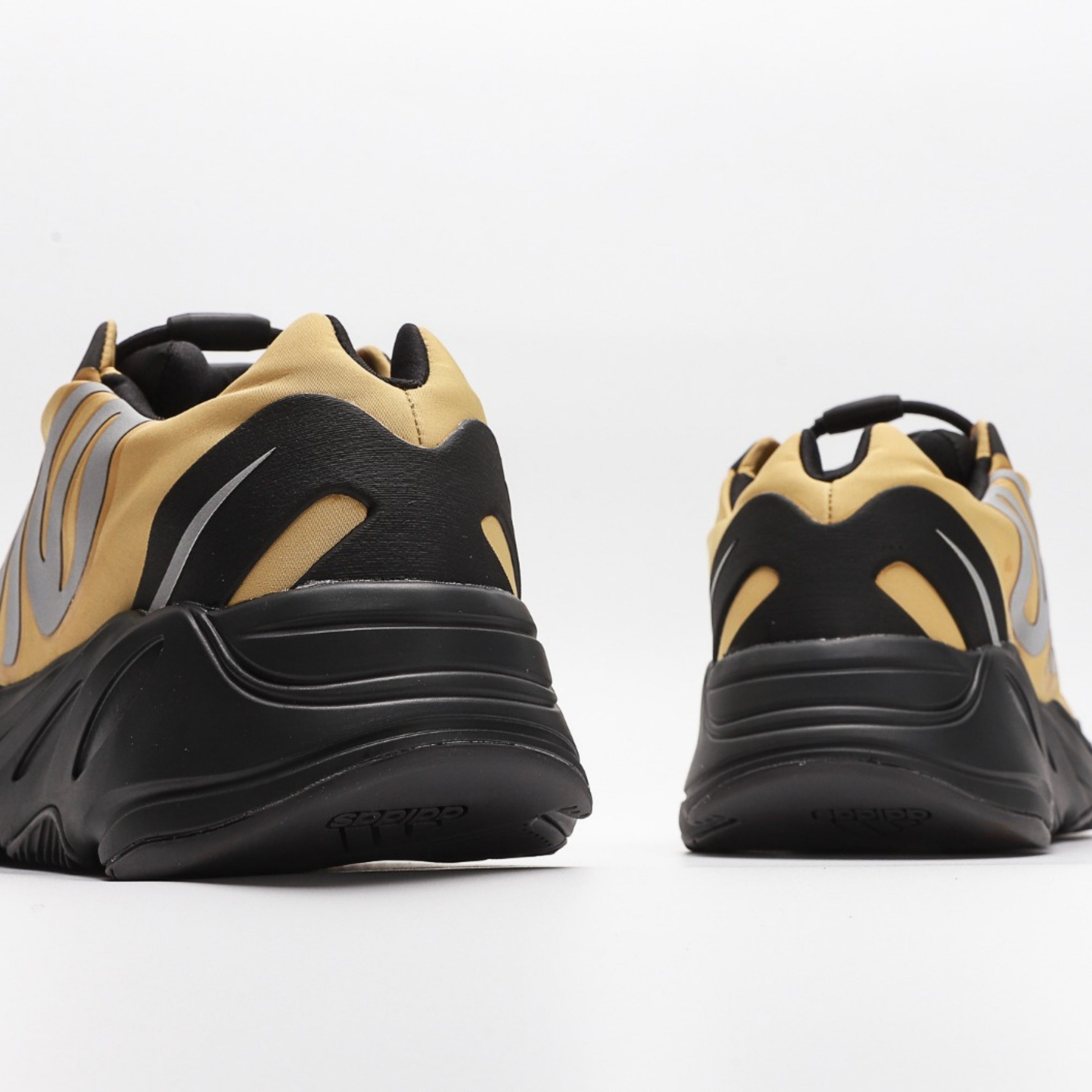 adidas Yeezy Boost 700 MNVN Honey Flux