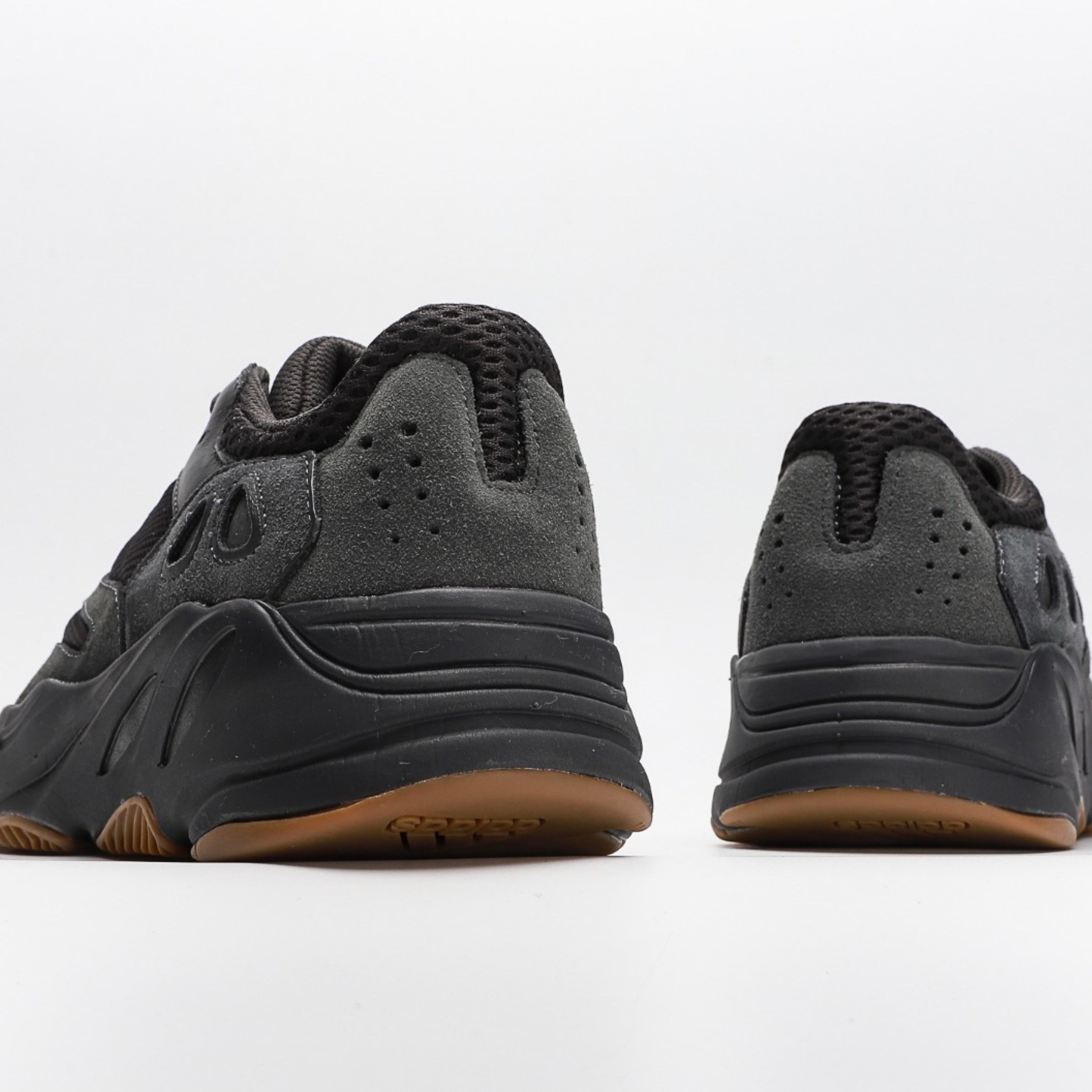 adidas Yeezy Boost 700 Utility Black