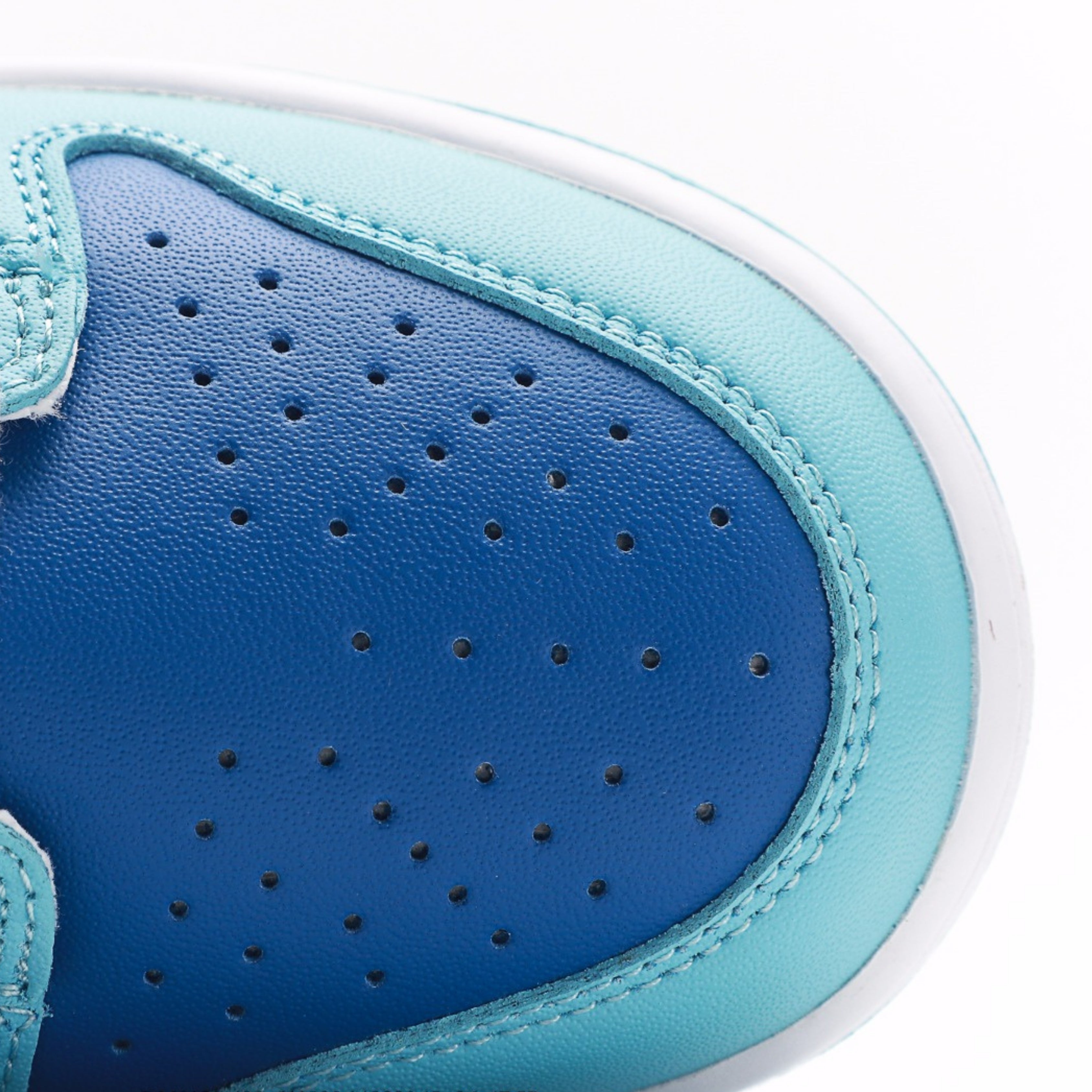 Nike Dunk Low Retro QS Flash White Argon Blue Flash