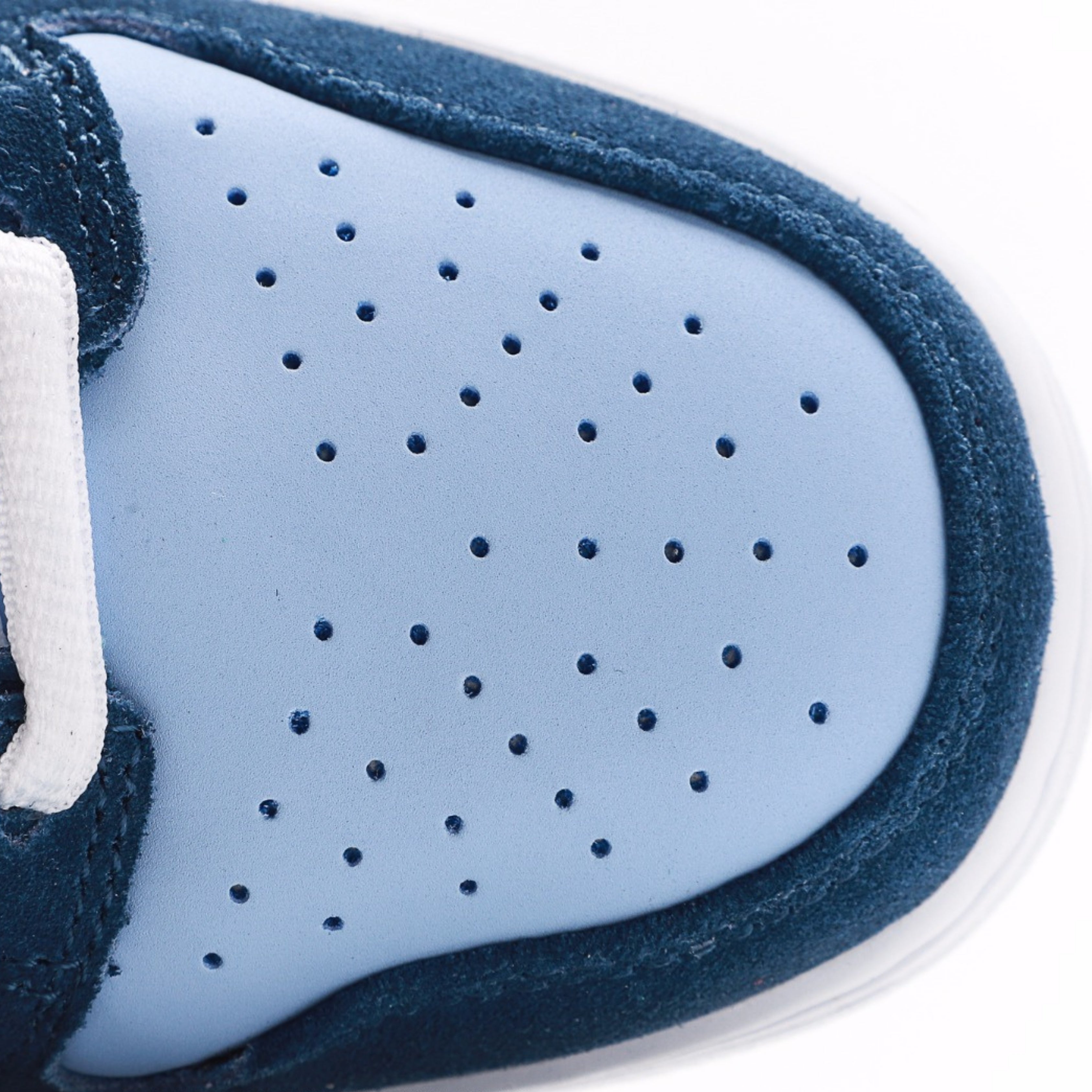 Nike SB Dunk Low Pro Why So Sad