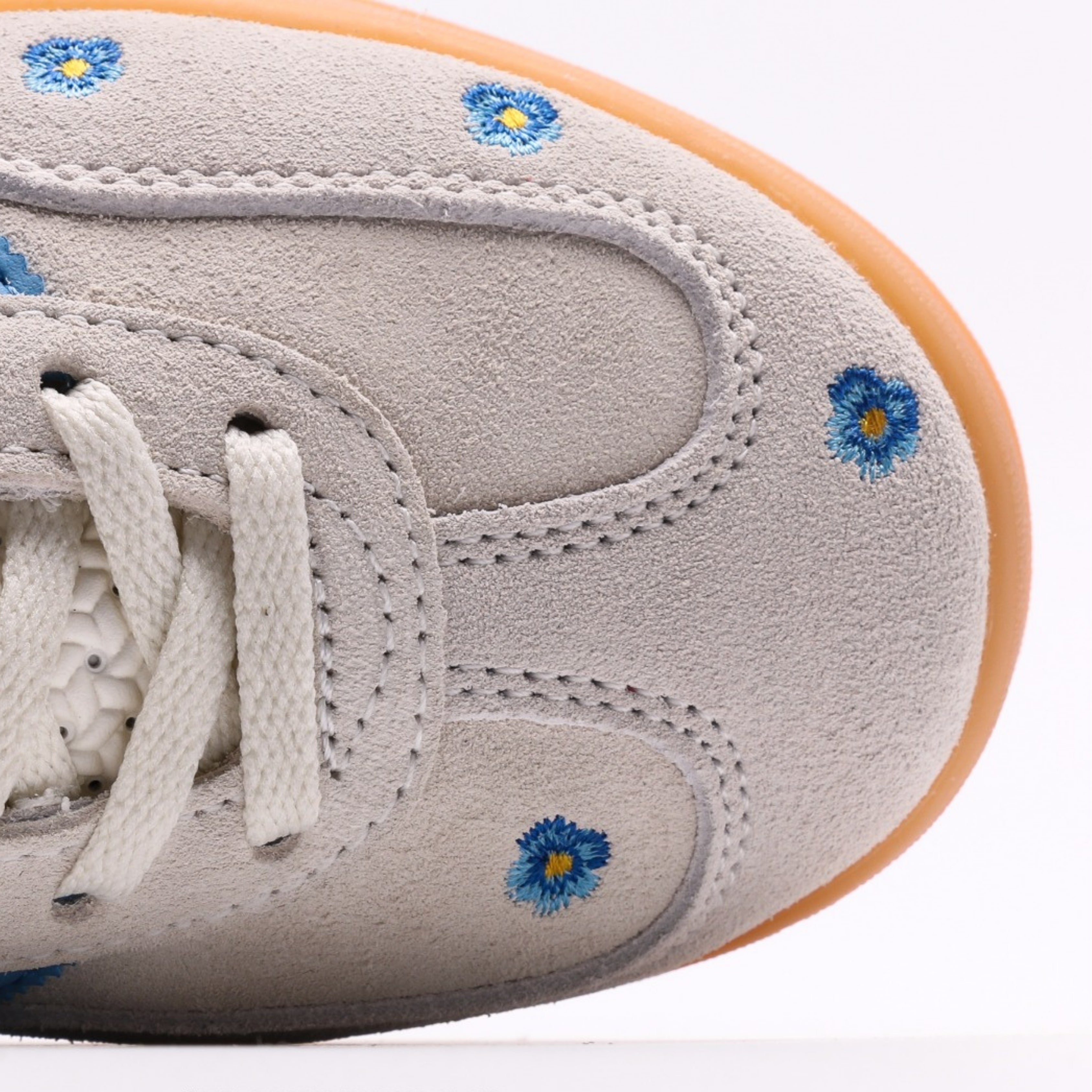 adidas Gazelle Indoor Light Blue Floral
