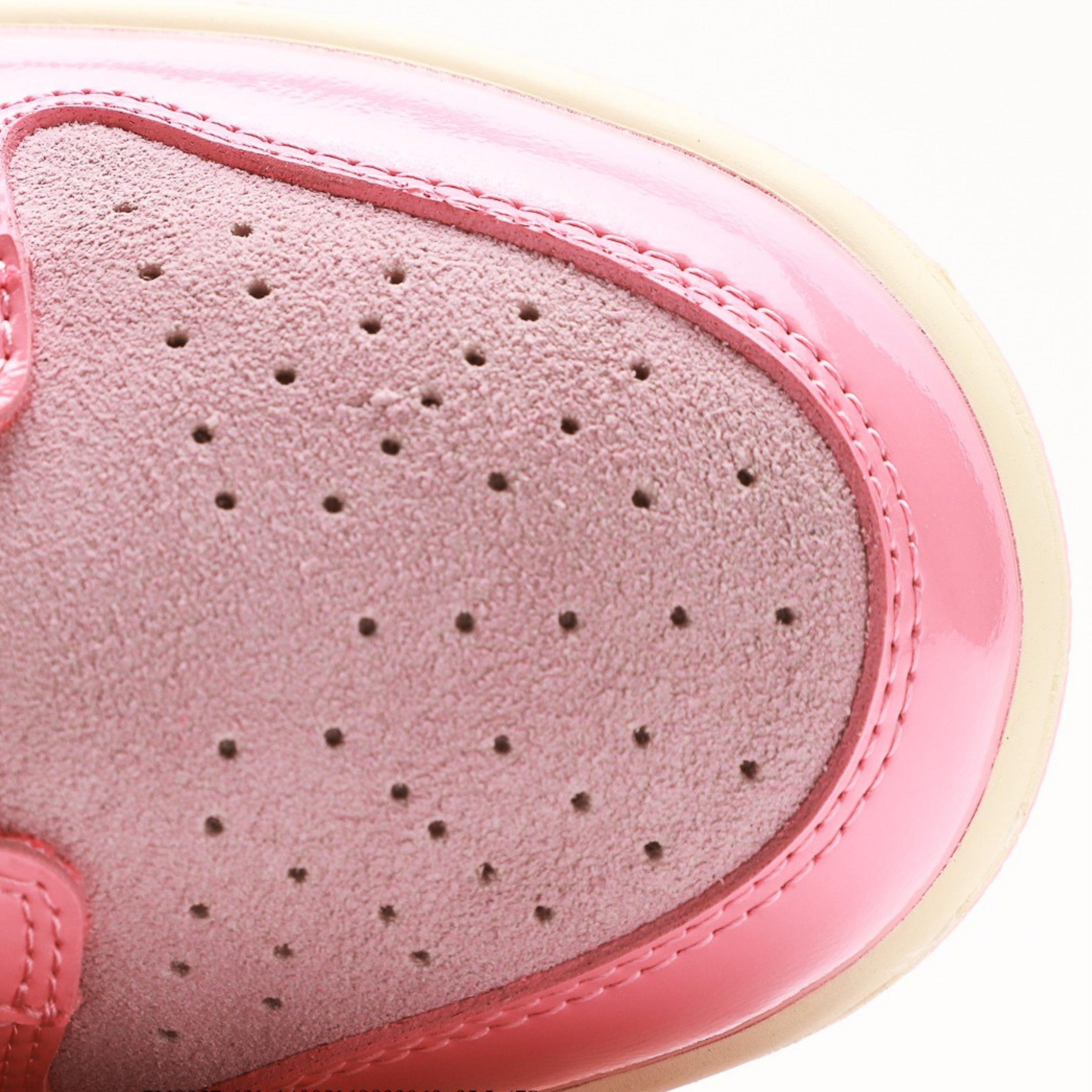 Nike Dunk Low LX Barbie