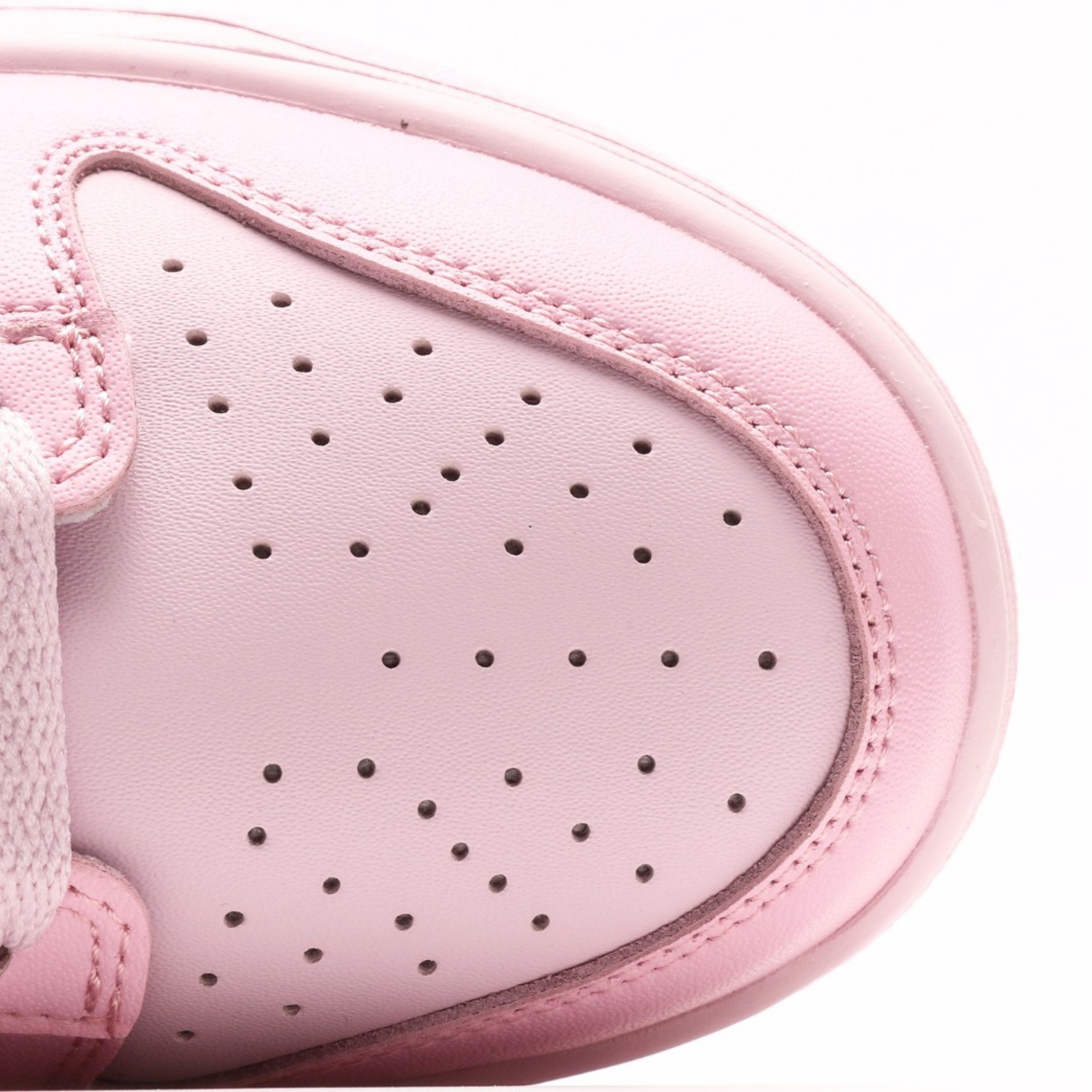 Nike Dunk Low Triple Pink