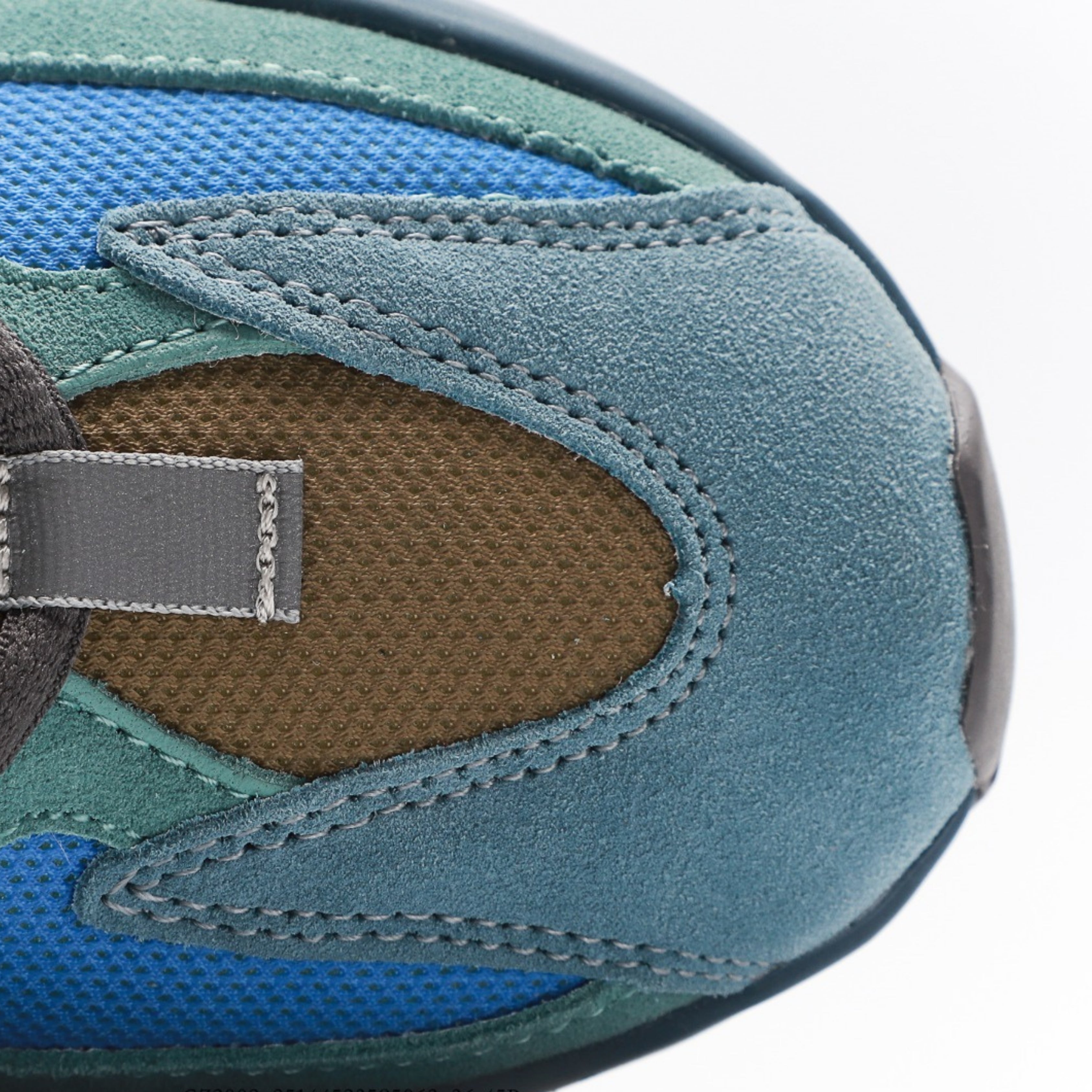 adidas Yeezy Boost 700 Faded Azure