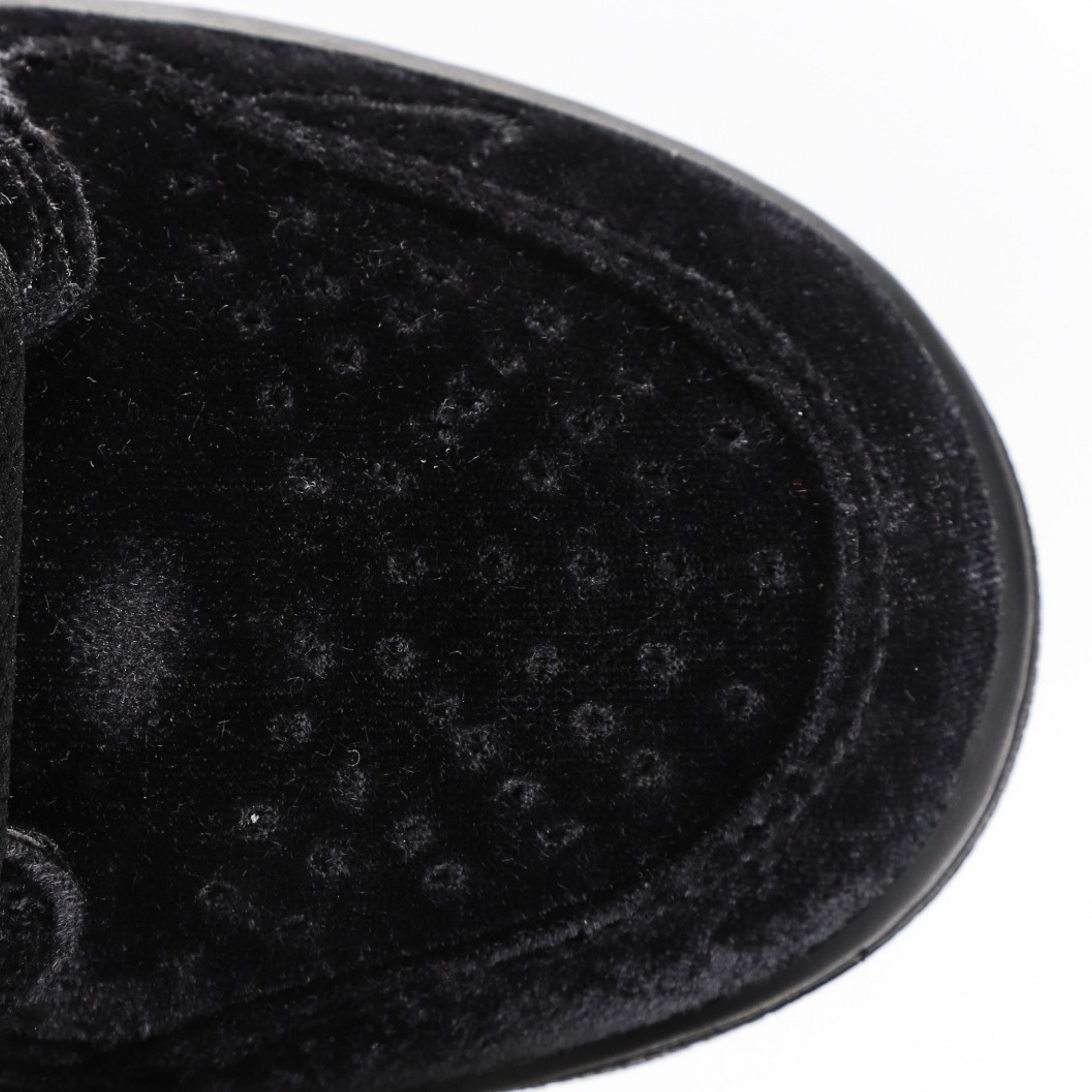 Nike Dunk Low Dover Street Market Triple Black Velvet