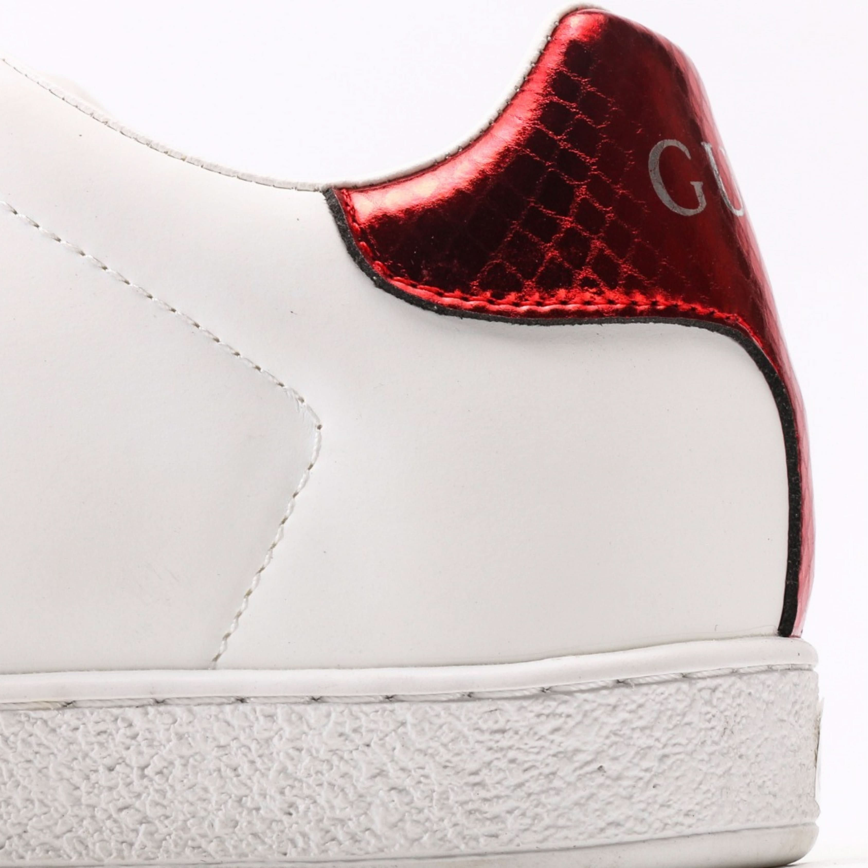 Gucci versatile casual sneakers
