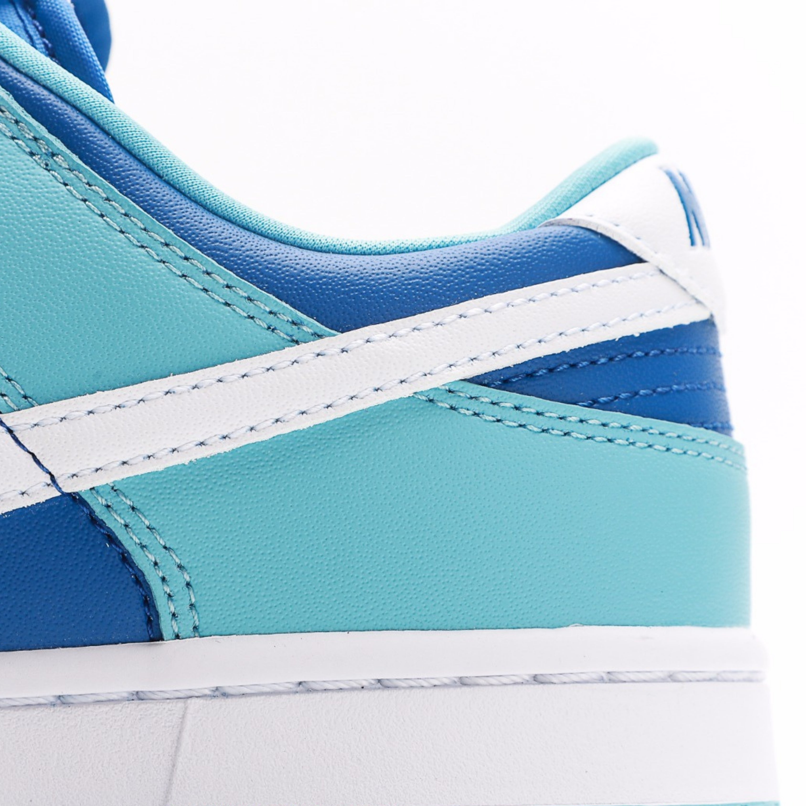 Nike Dunk Low Retro QS Flash White Argon Blue Flash