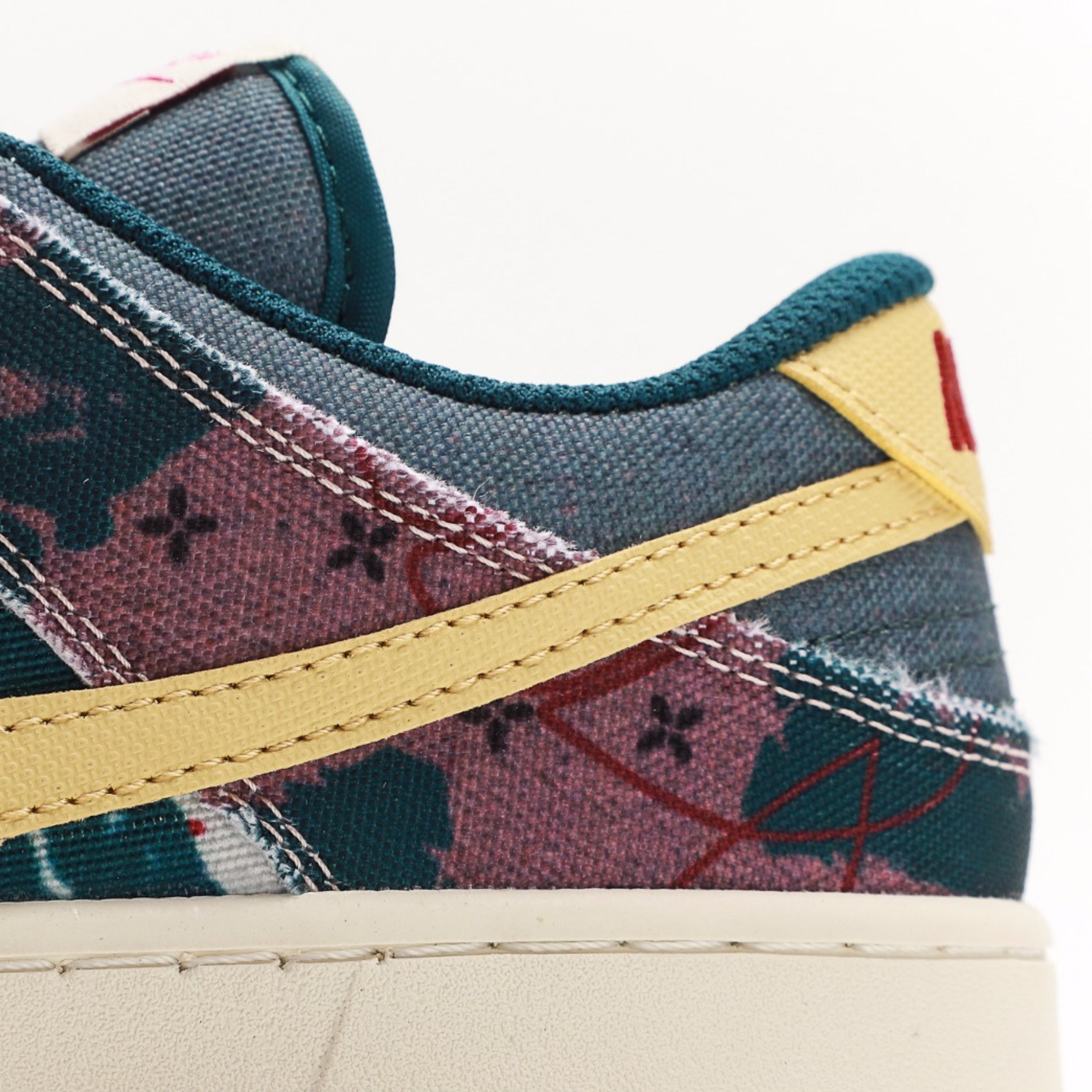 Nike Dunk Low Community Garden