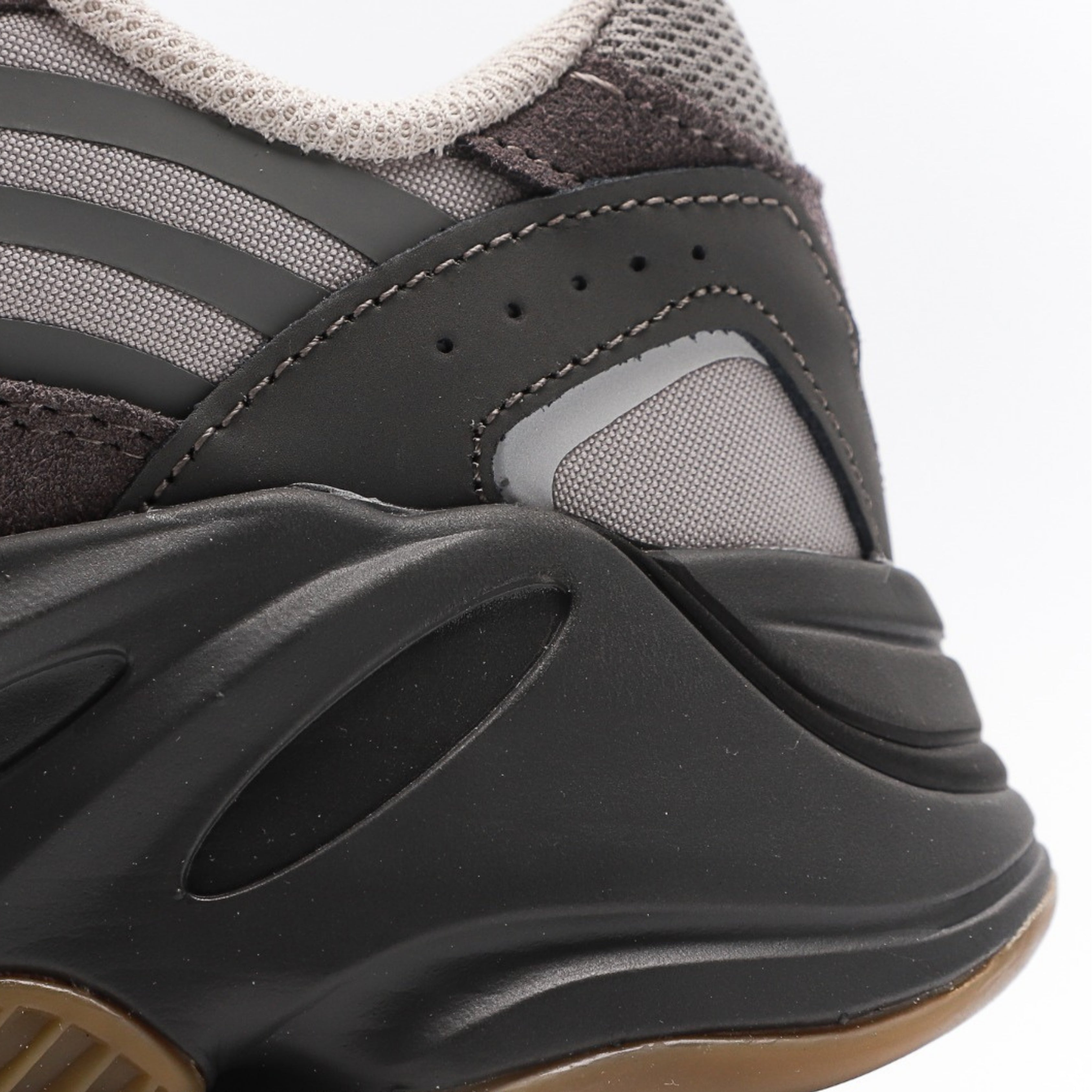 adidas Yeezy Boost 700 V2 Tephra