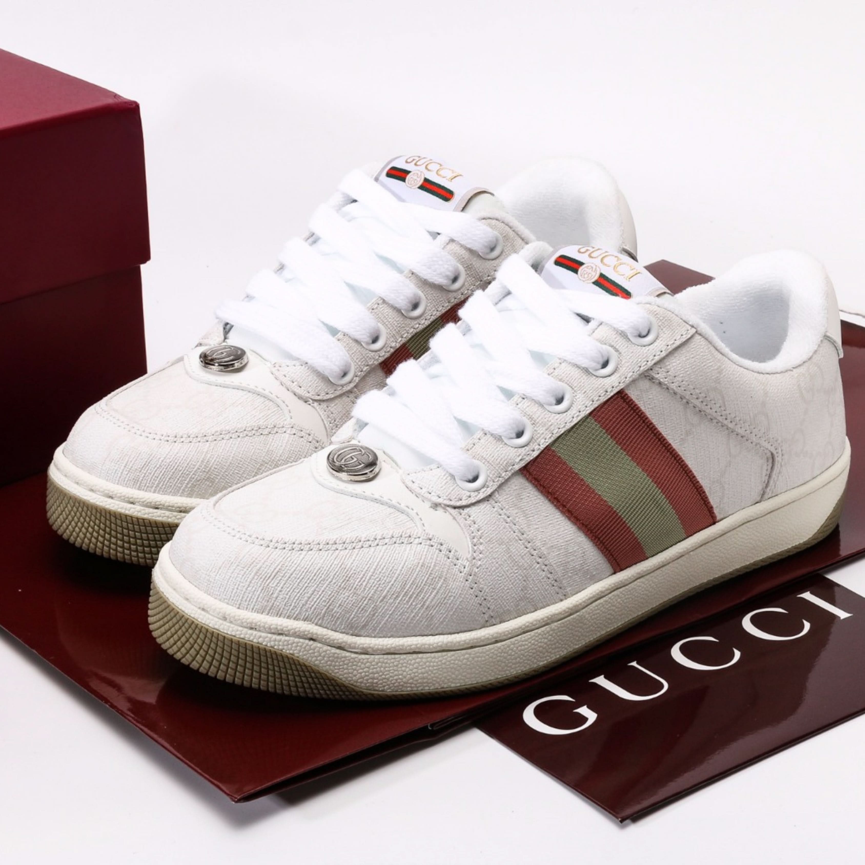 Gucci versatile casual sneakers