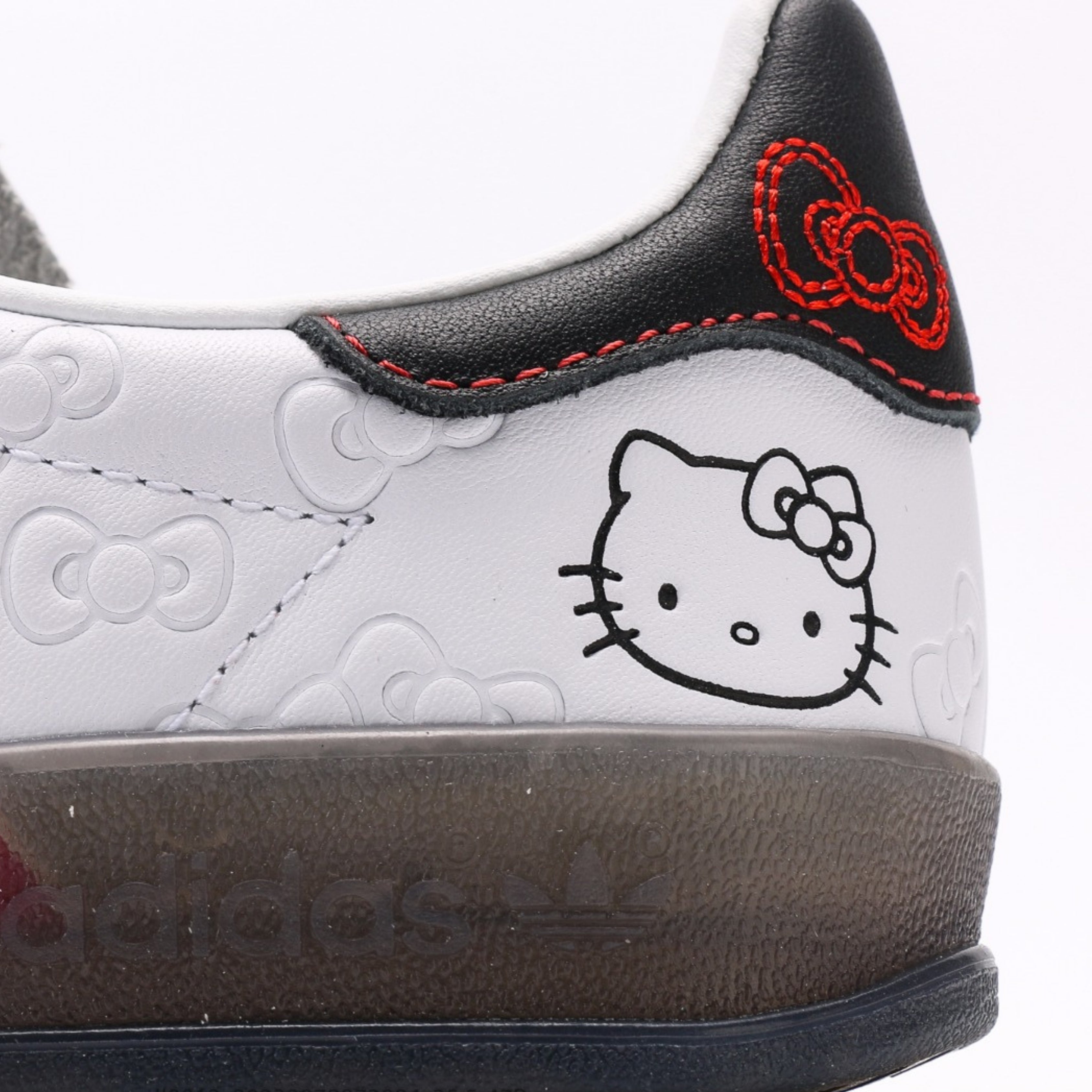 adidas Gazelle Indoor Hello Kitty